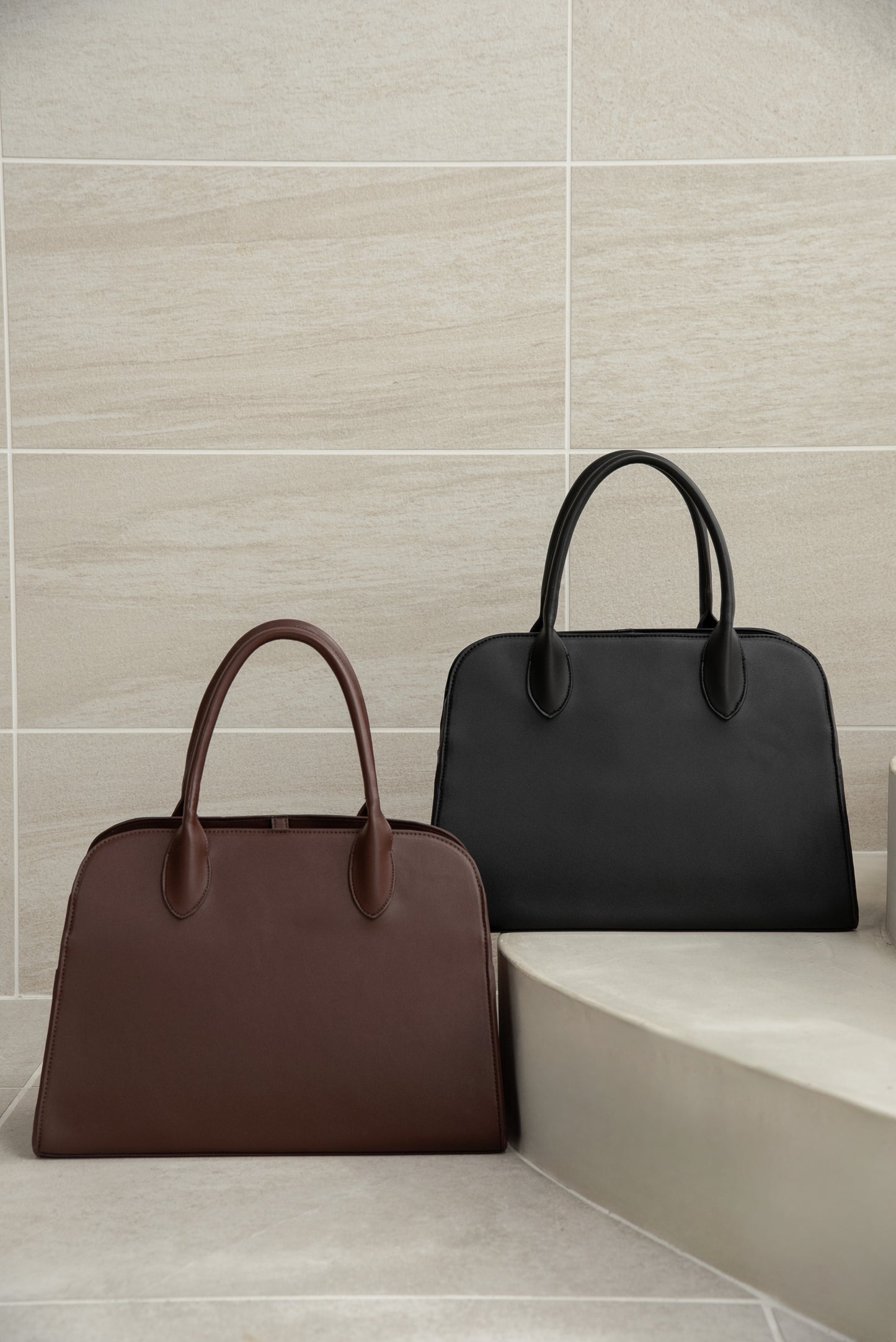 2way soft curve boston bag【I_am × kimina】