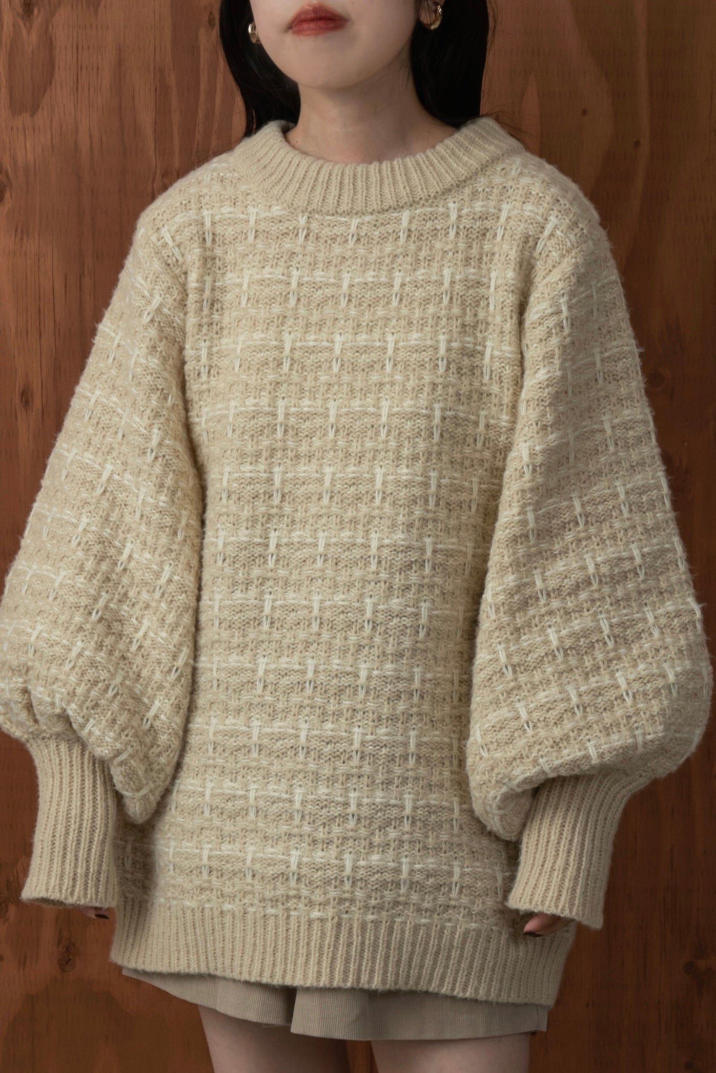 mix checked sleeve knit