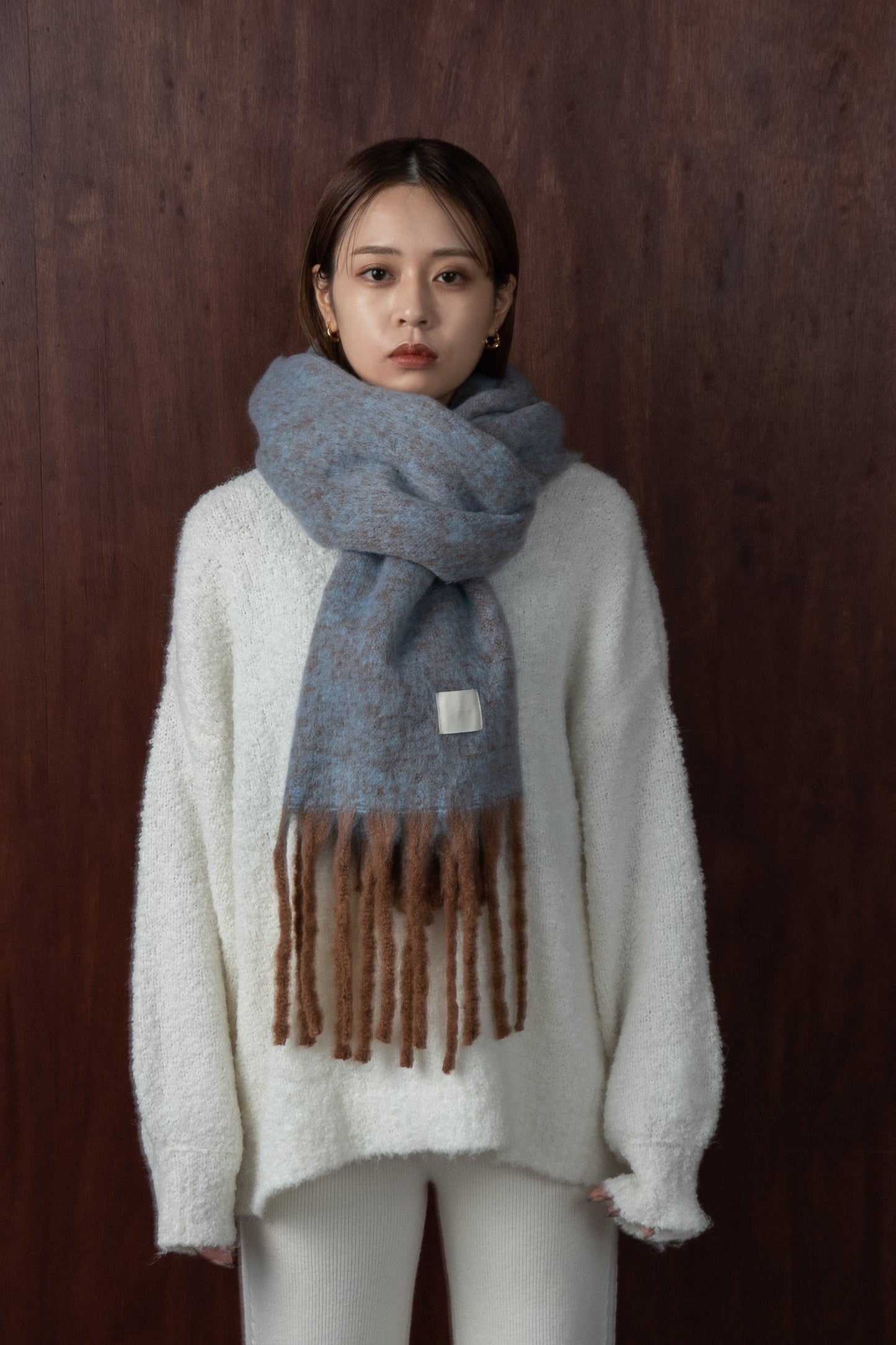 bulky volume fringe muffler