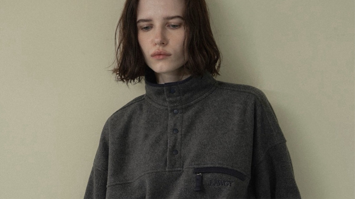 over size embroidery half button fleece