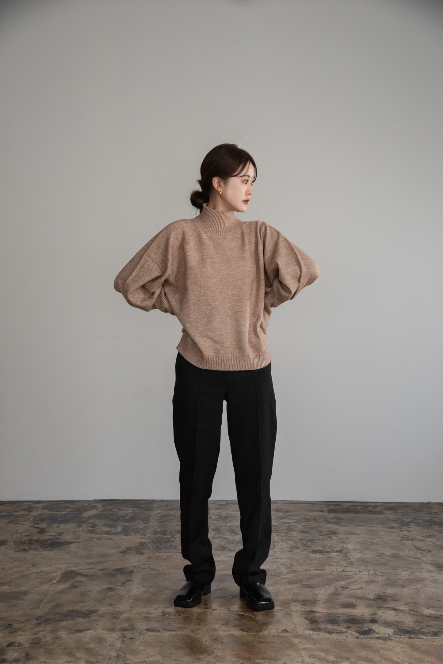 alpaca touch volume sleeve knit