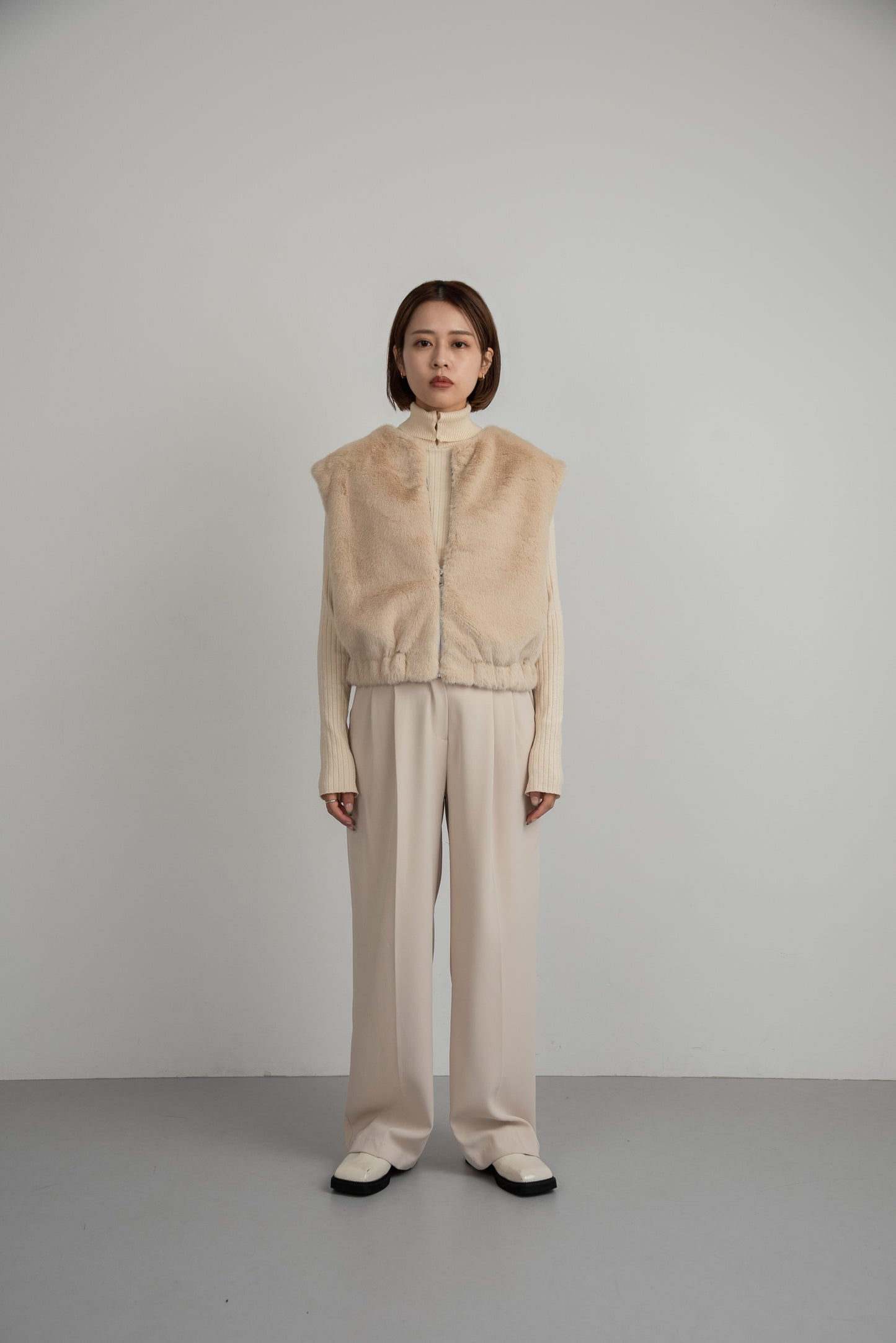 zip fur vest