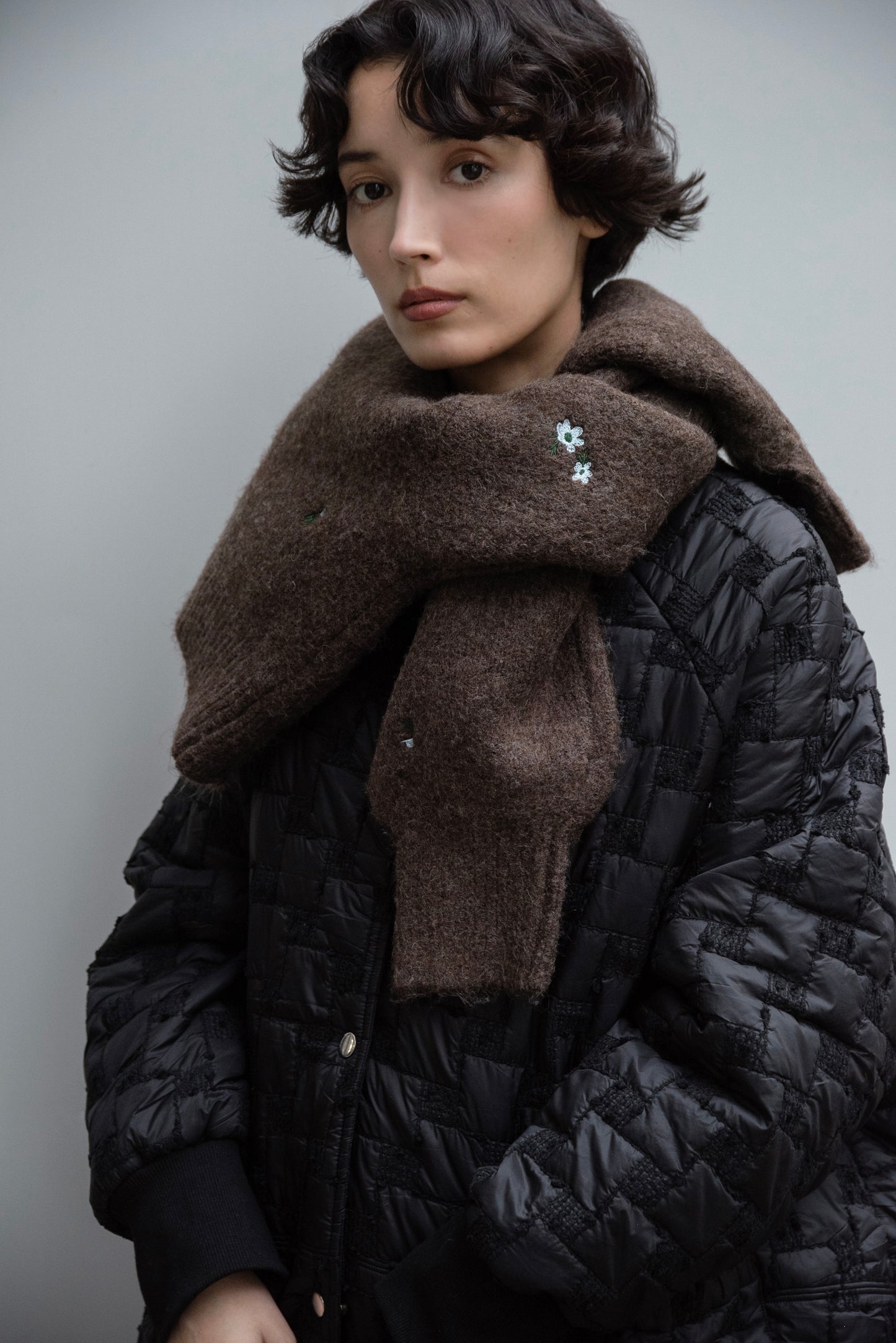 collarless square embroidery quilting coat
