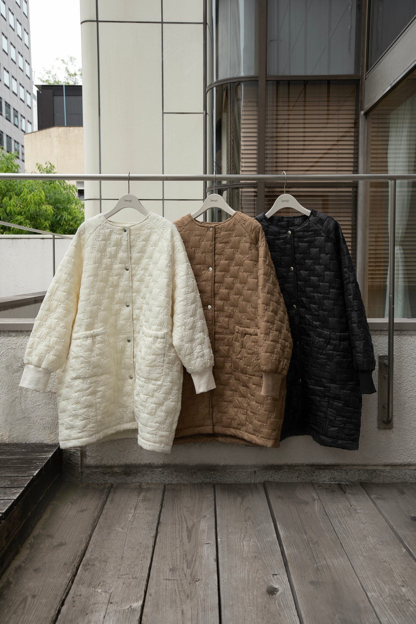 collarless square embroidery quilting coat
