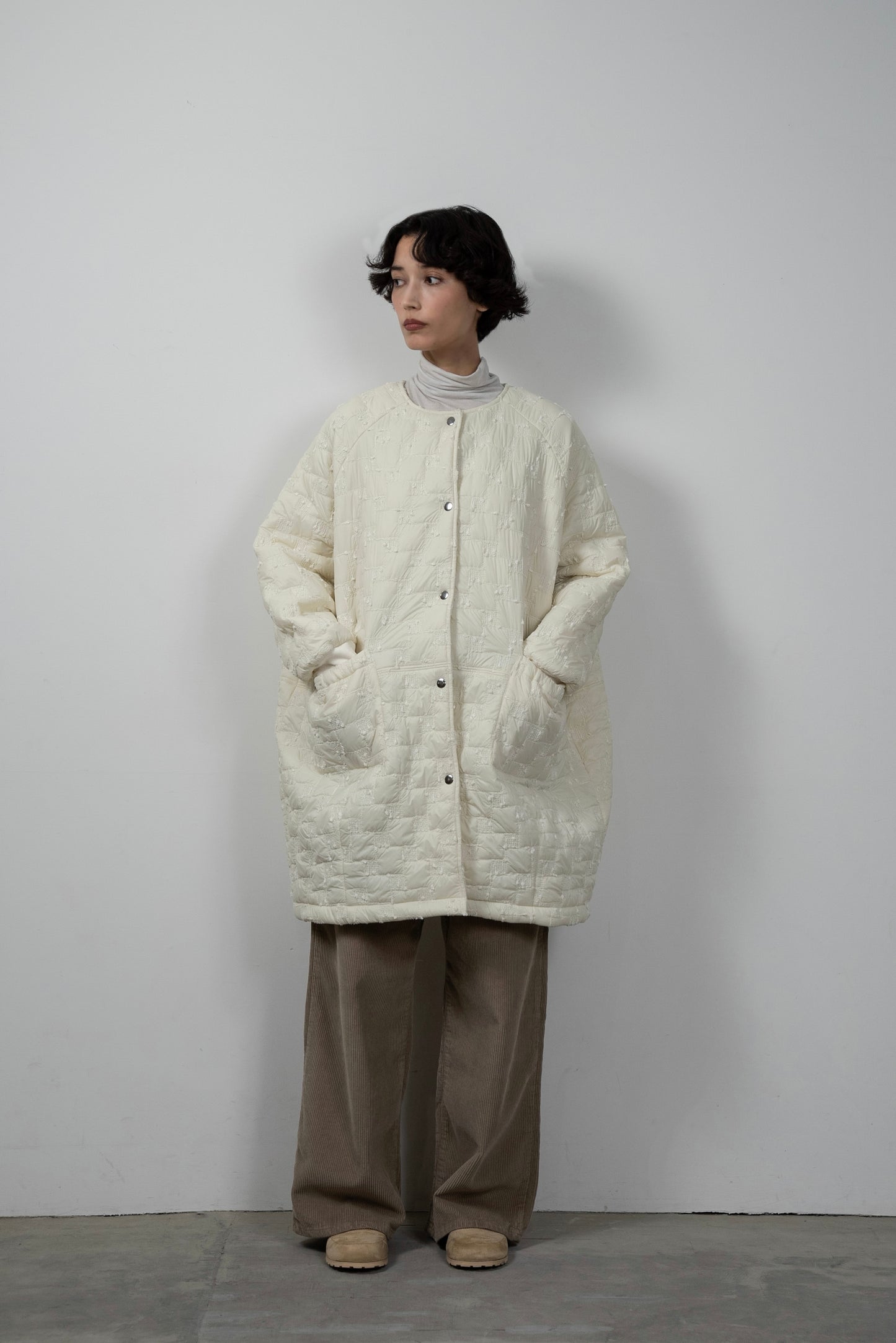 collarless square embroidery quilting coat