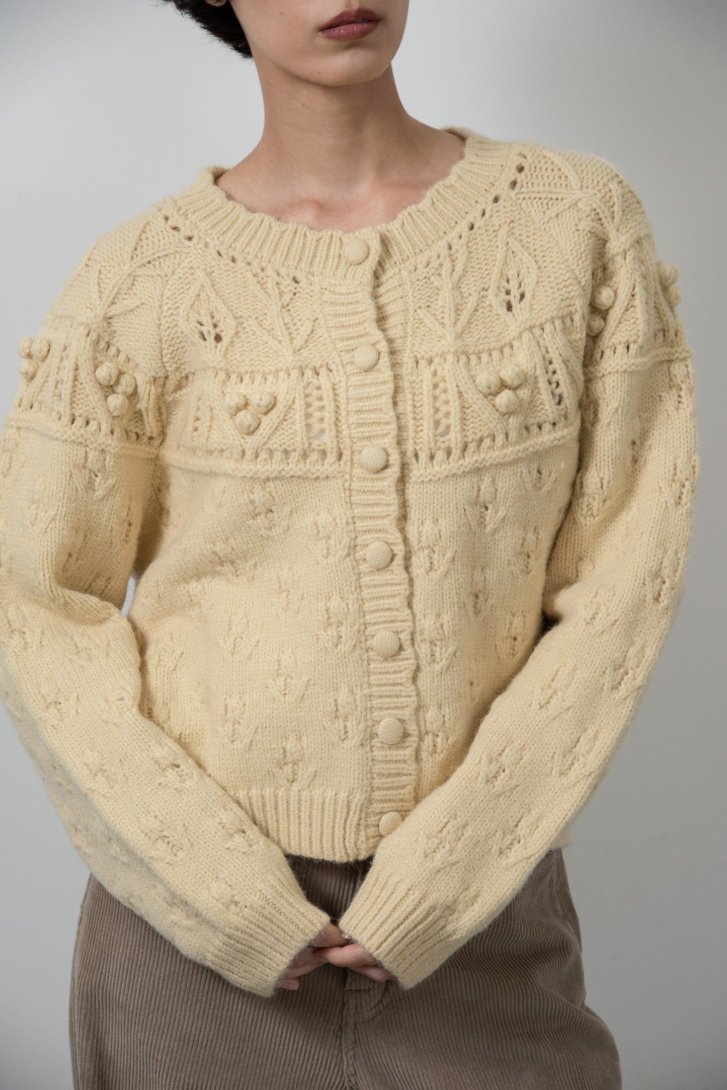 scallop collar cardigan