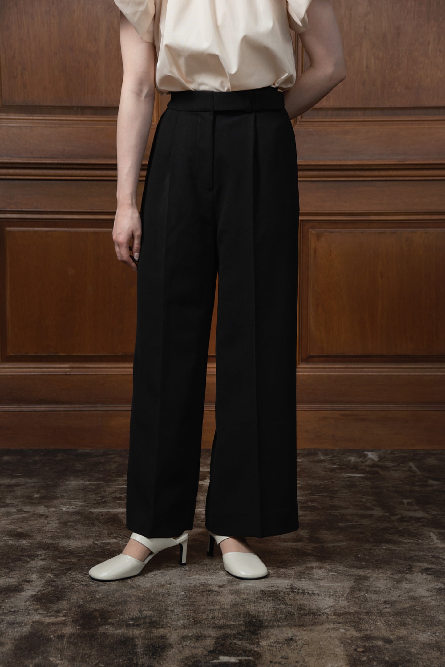 belted pants