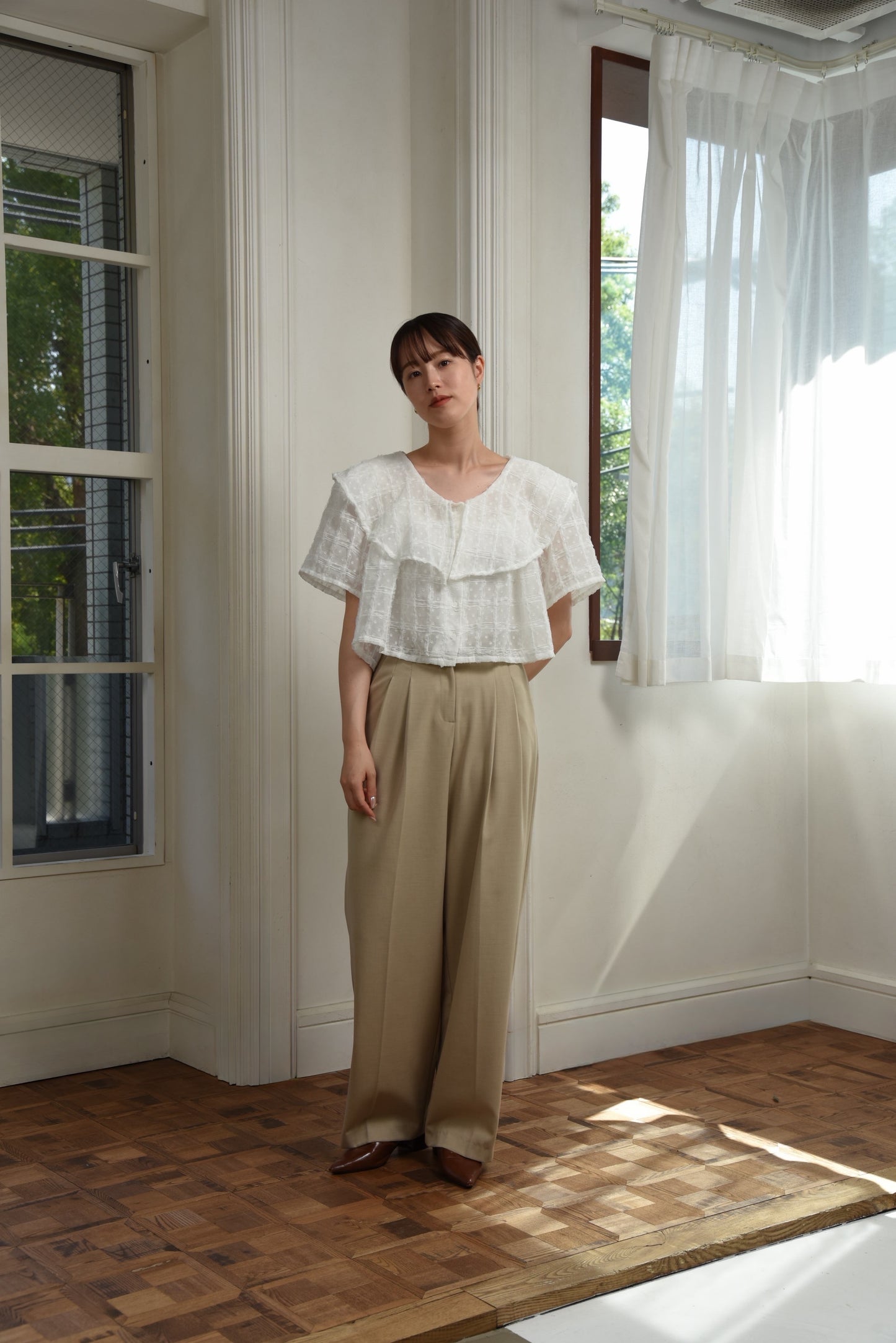 dot sheer tulle line short blouse