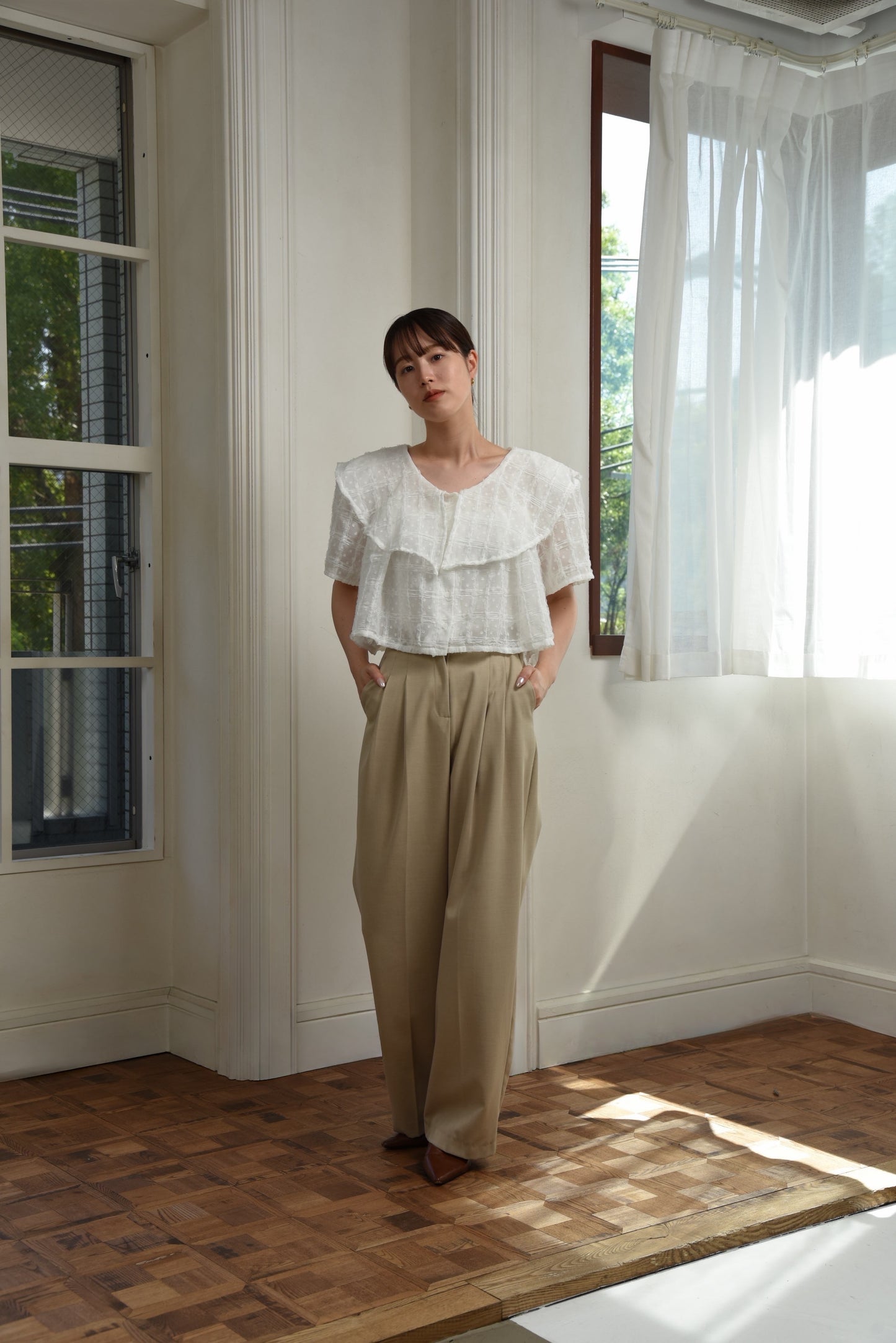 dot sheer tulle line short blouse
