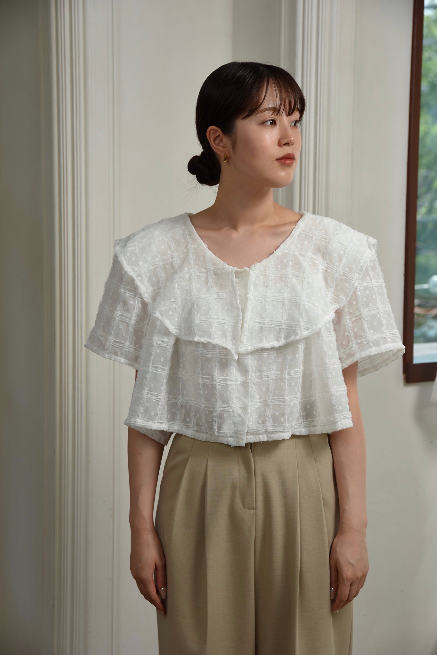 dot sheer tulle line short blouse