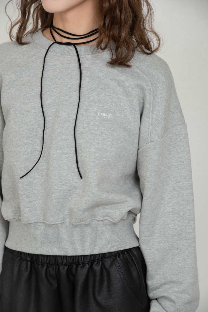 collab embroidered logo sweat (short)【I_am × kimina】
