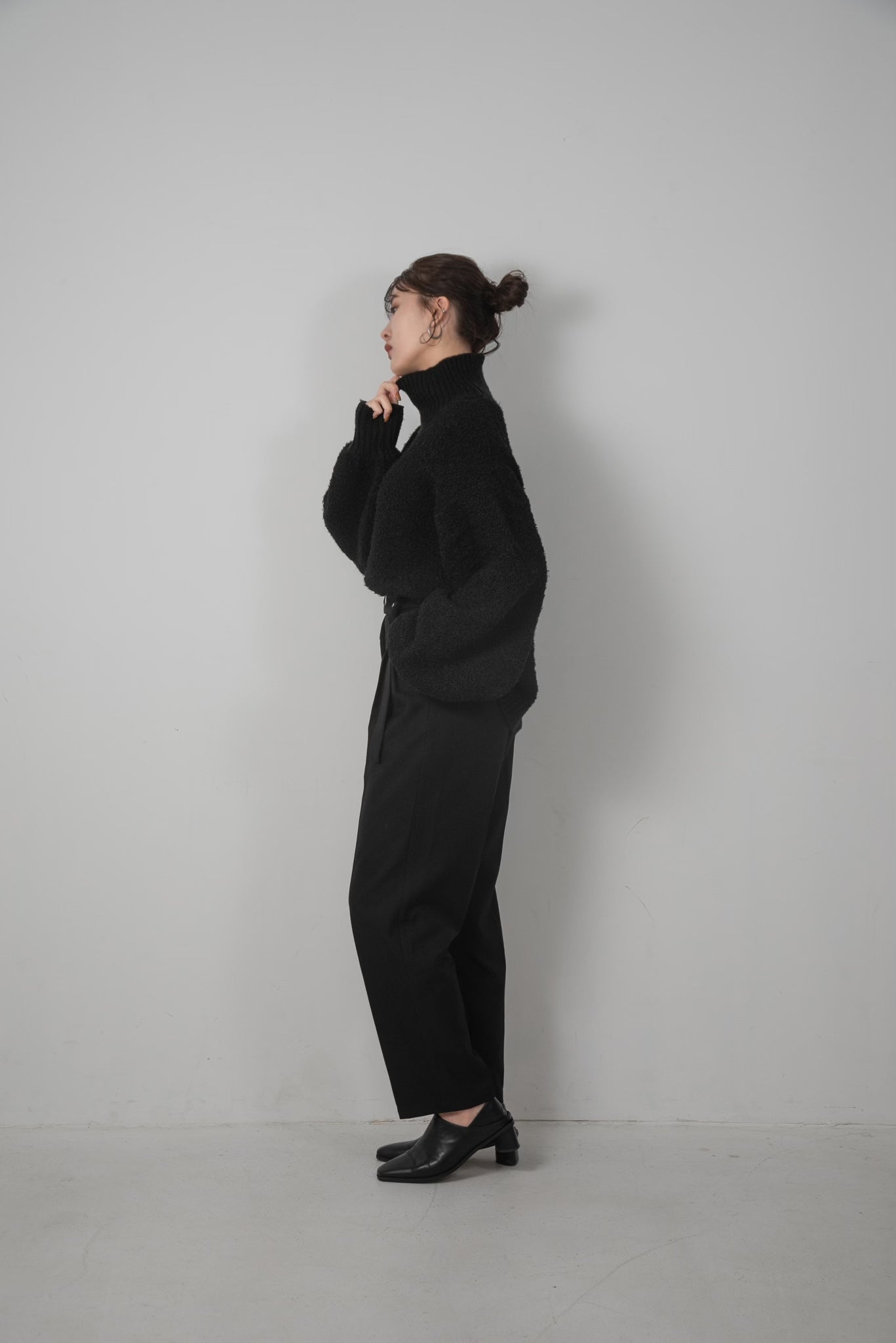 boucle lantern sleeve pullover