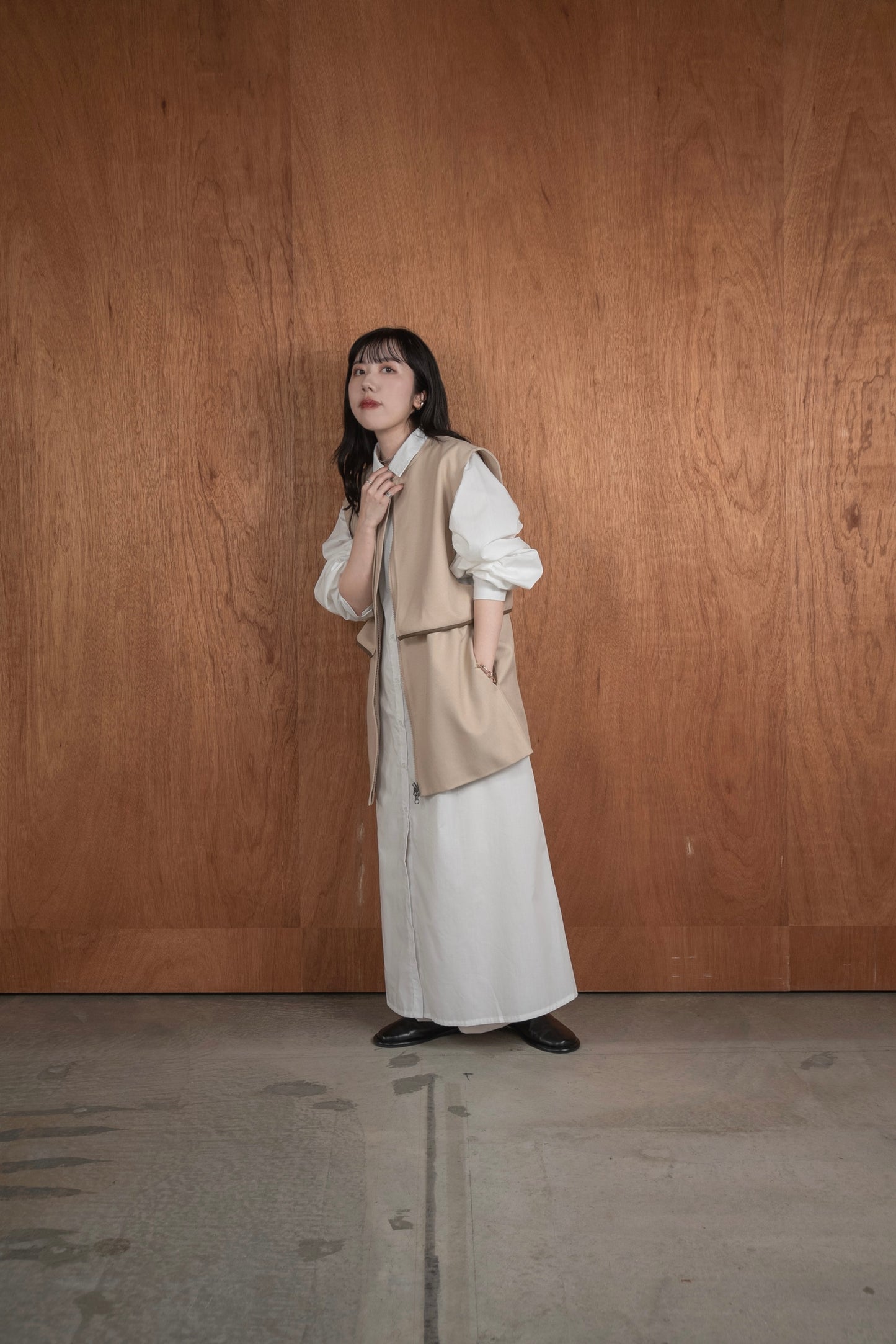 leather piping yoke vest