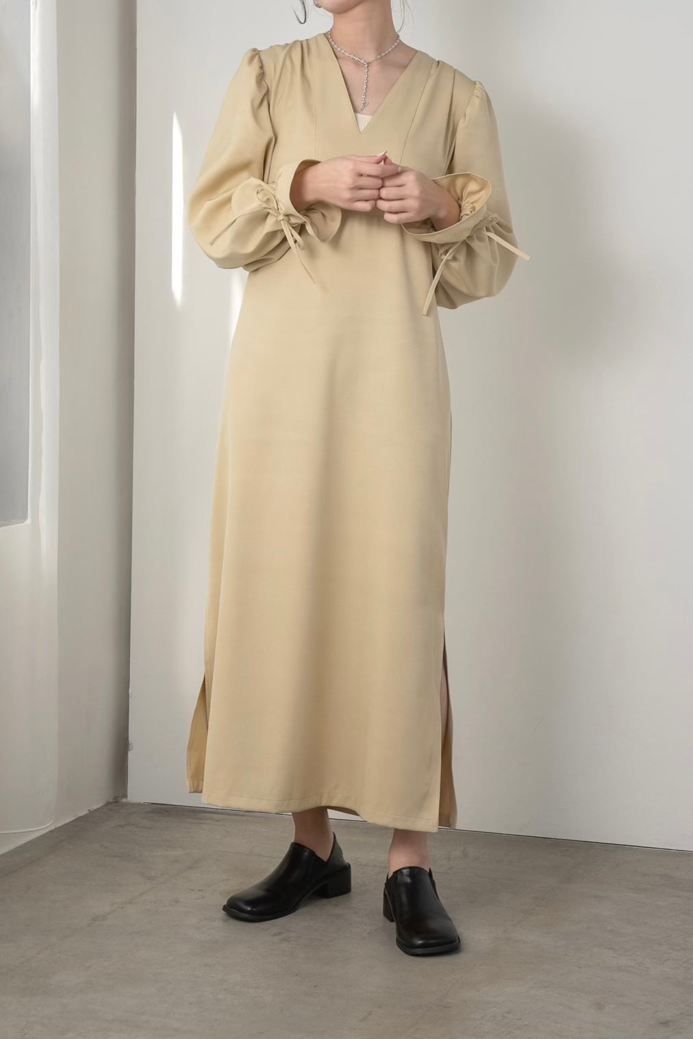 twill ribbon cuffs slit ops