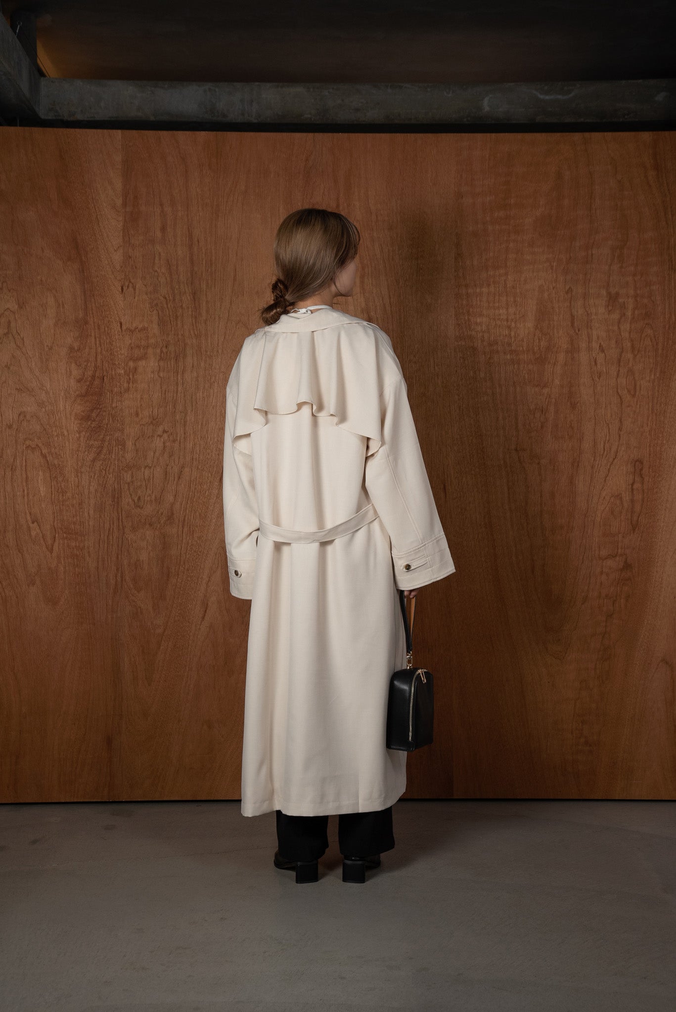 back flare light trench coat