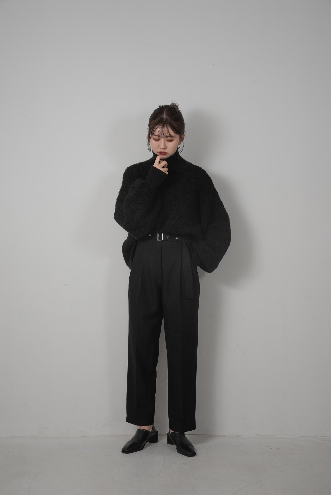 boucle lantern sleeve pullover