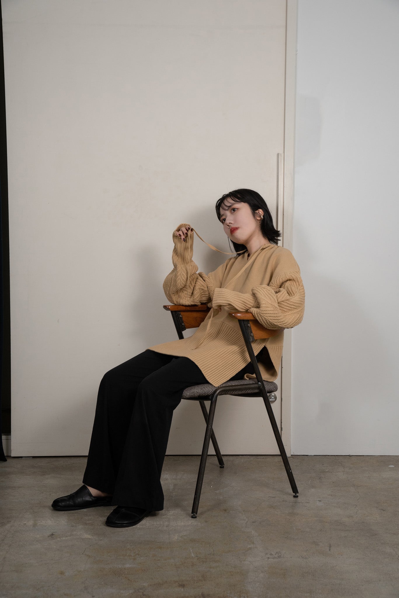 neck string knit 【eim plus+限定カラー】
