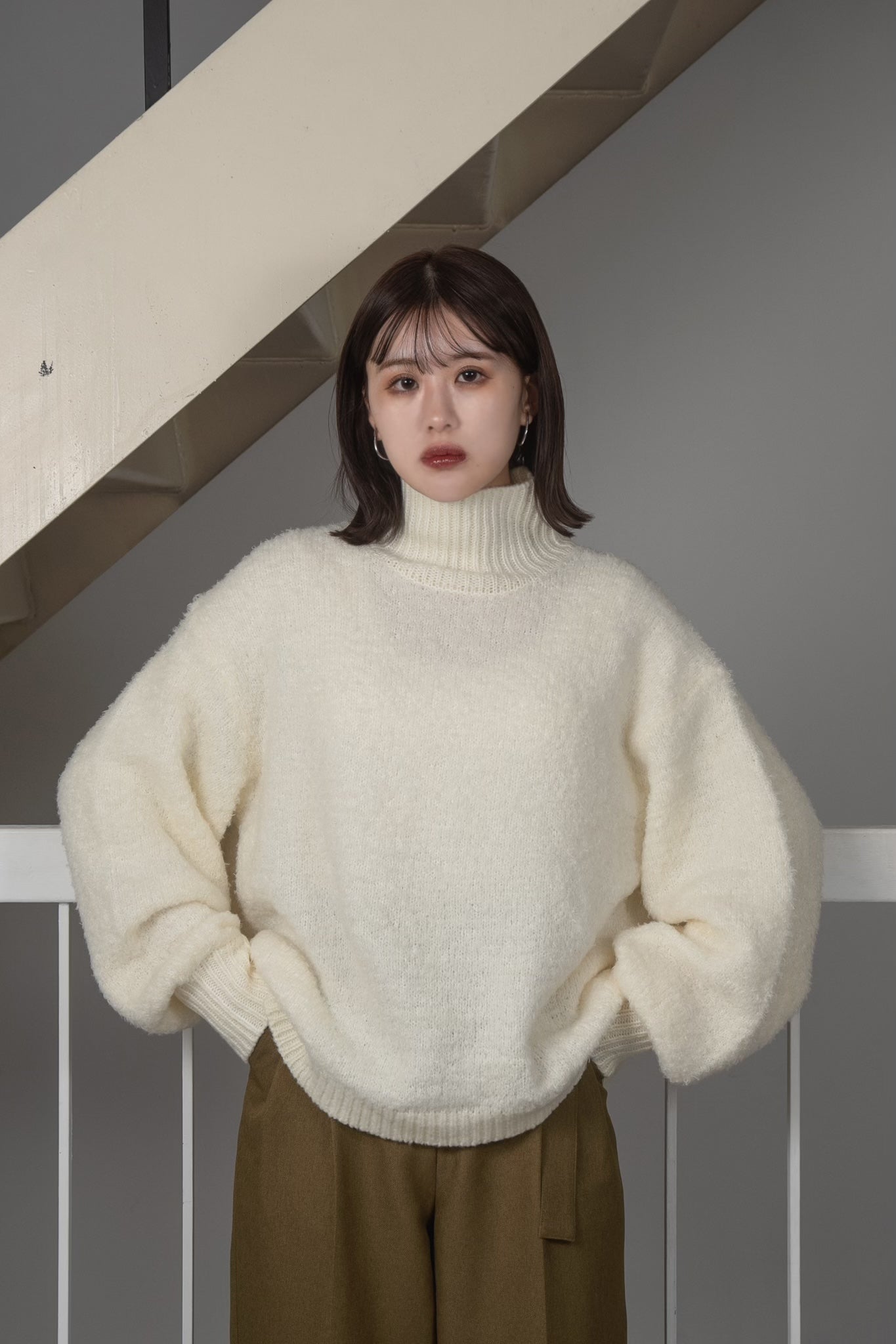 boucle lantern sleeve pullover