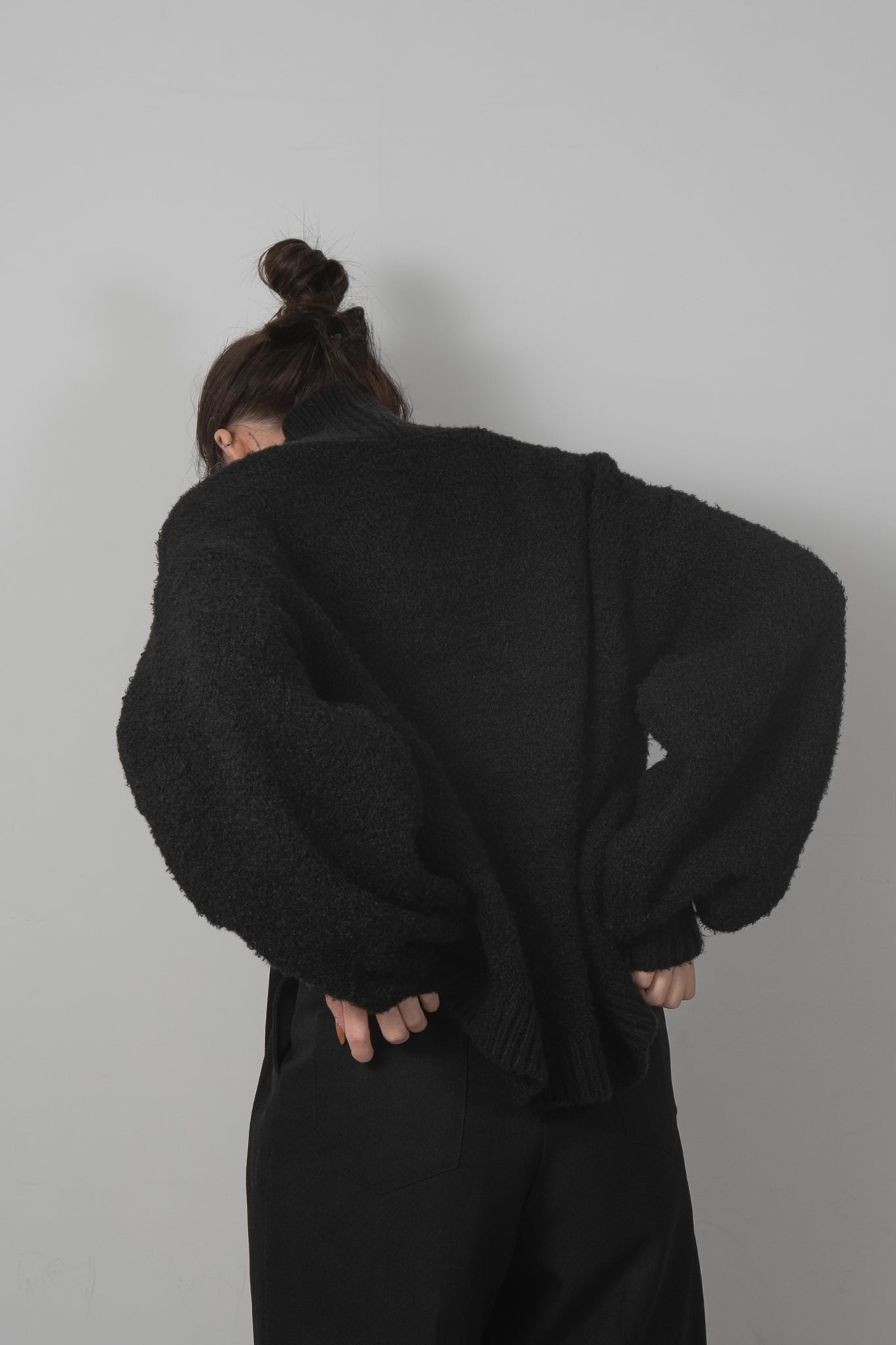 boucle lantern sleeve pullover