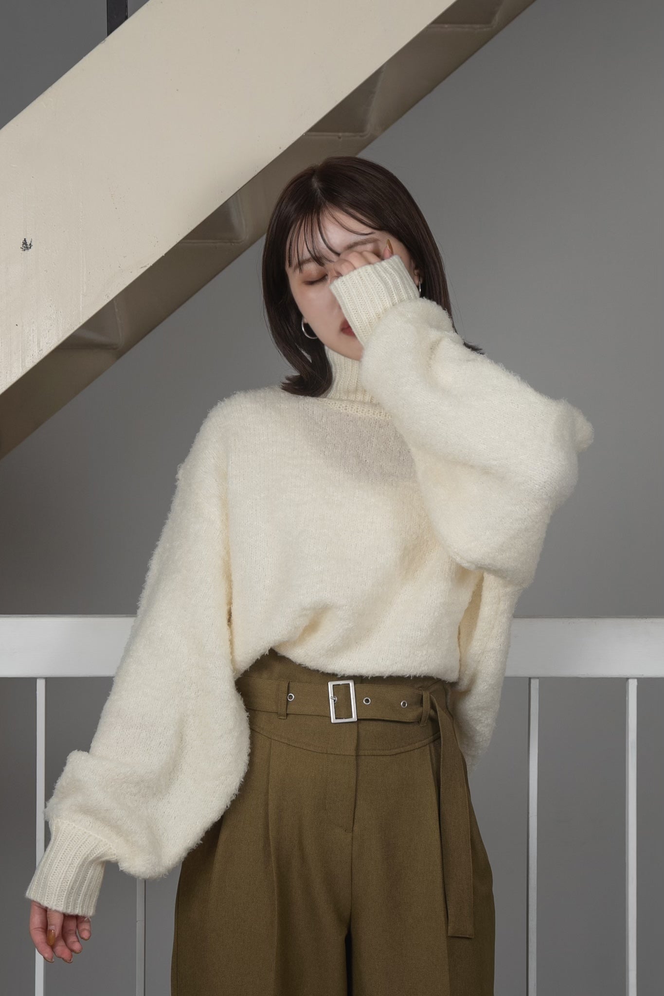 boucle lantern sleeve pullover
