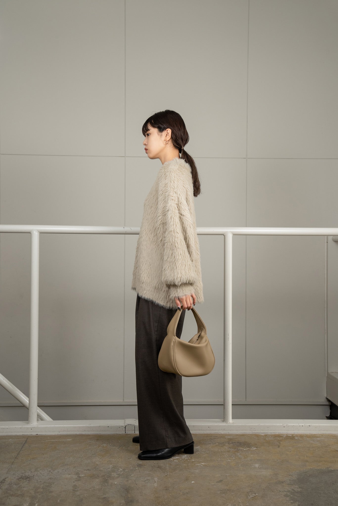shaggy volume knit