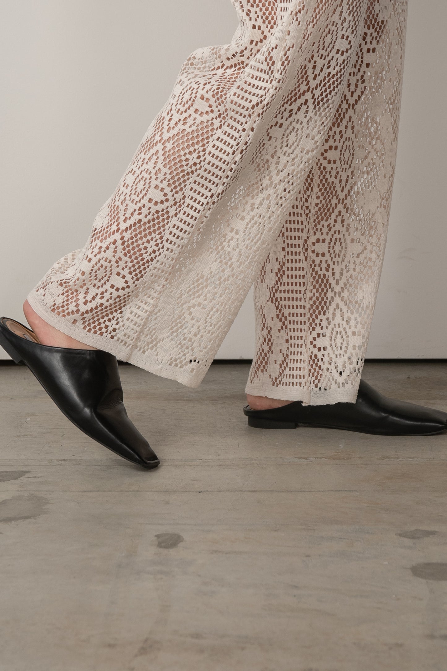 to square flat shoes