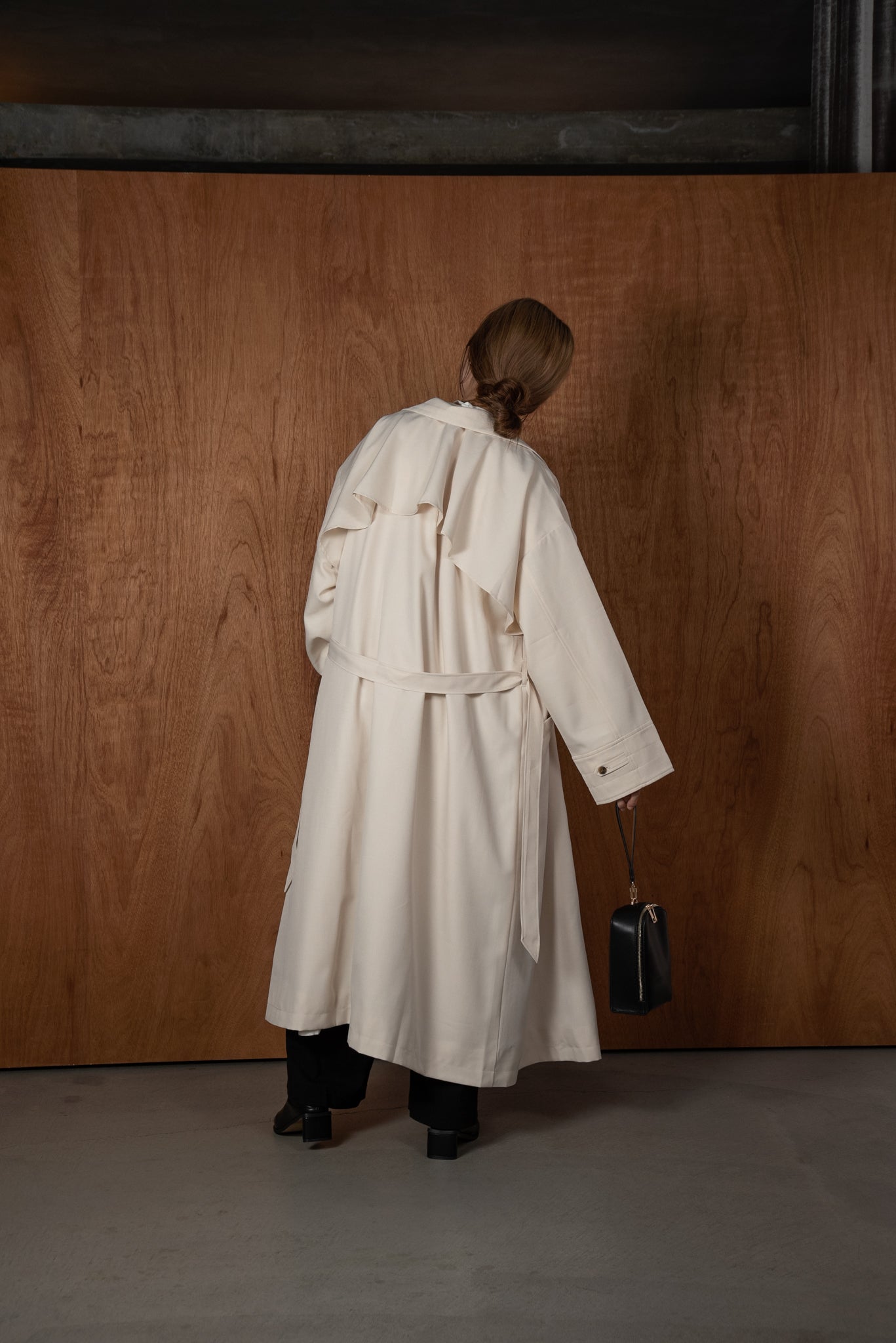 back flare light trench coat