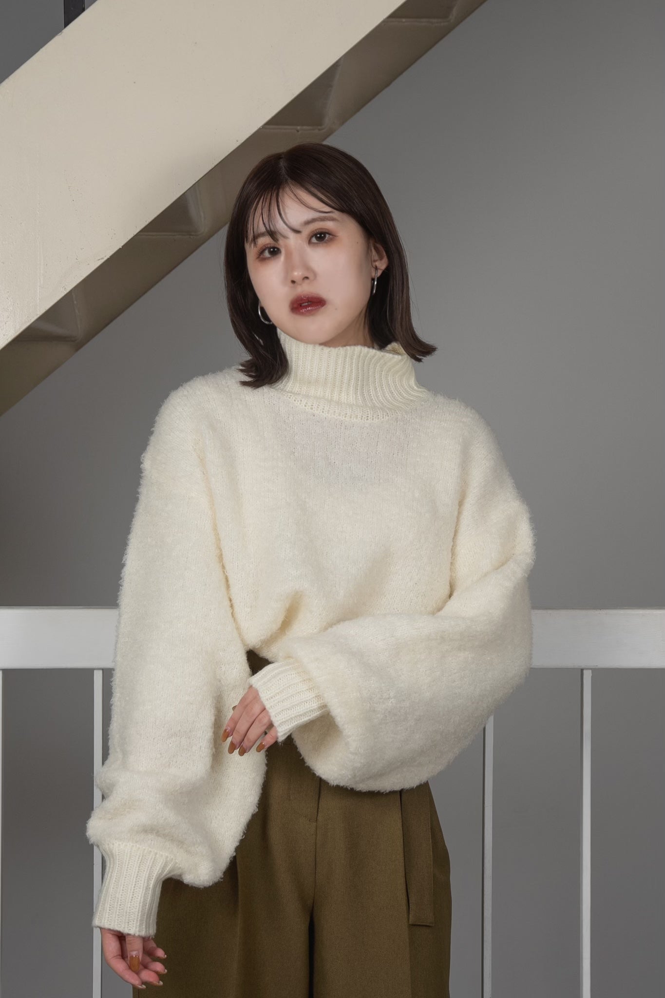 boucle lantern sleeve pullover