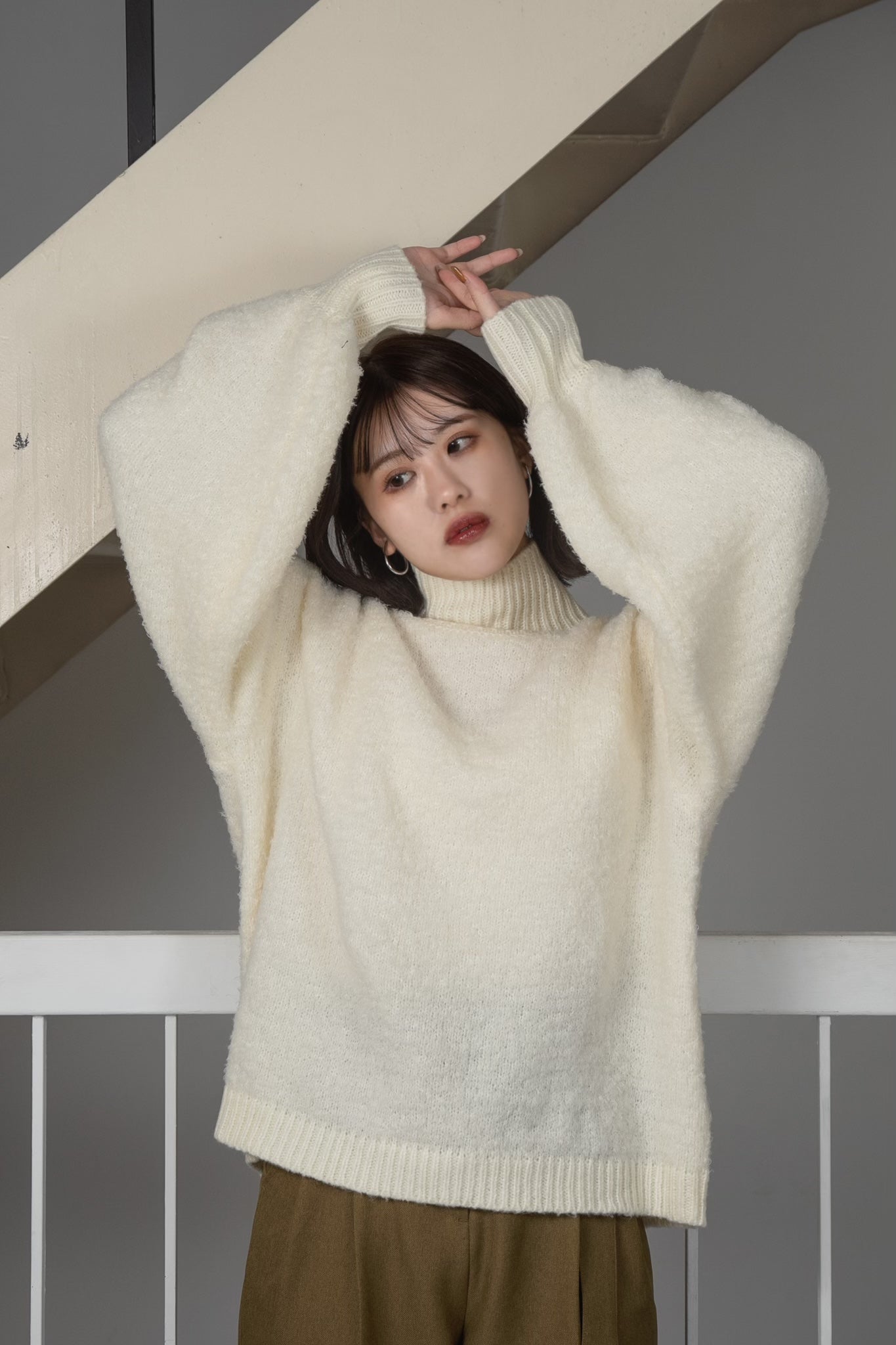 boucle lantern sleeve pullover