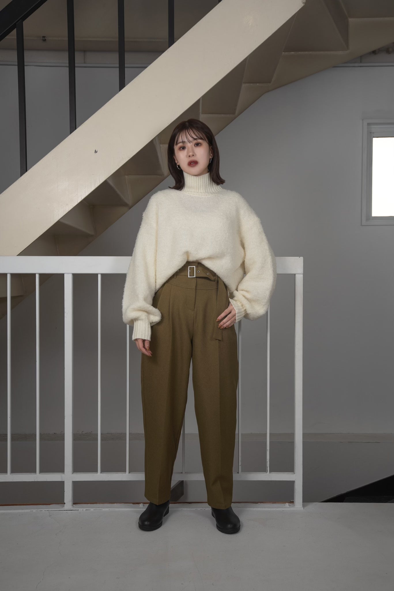 boucle lantern sleeve pullover