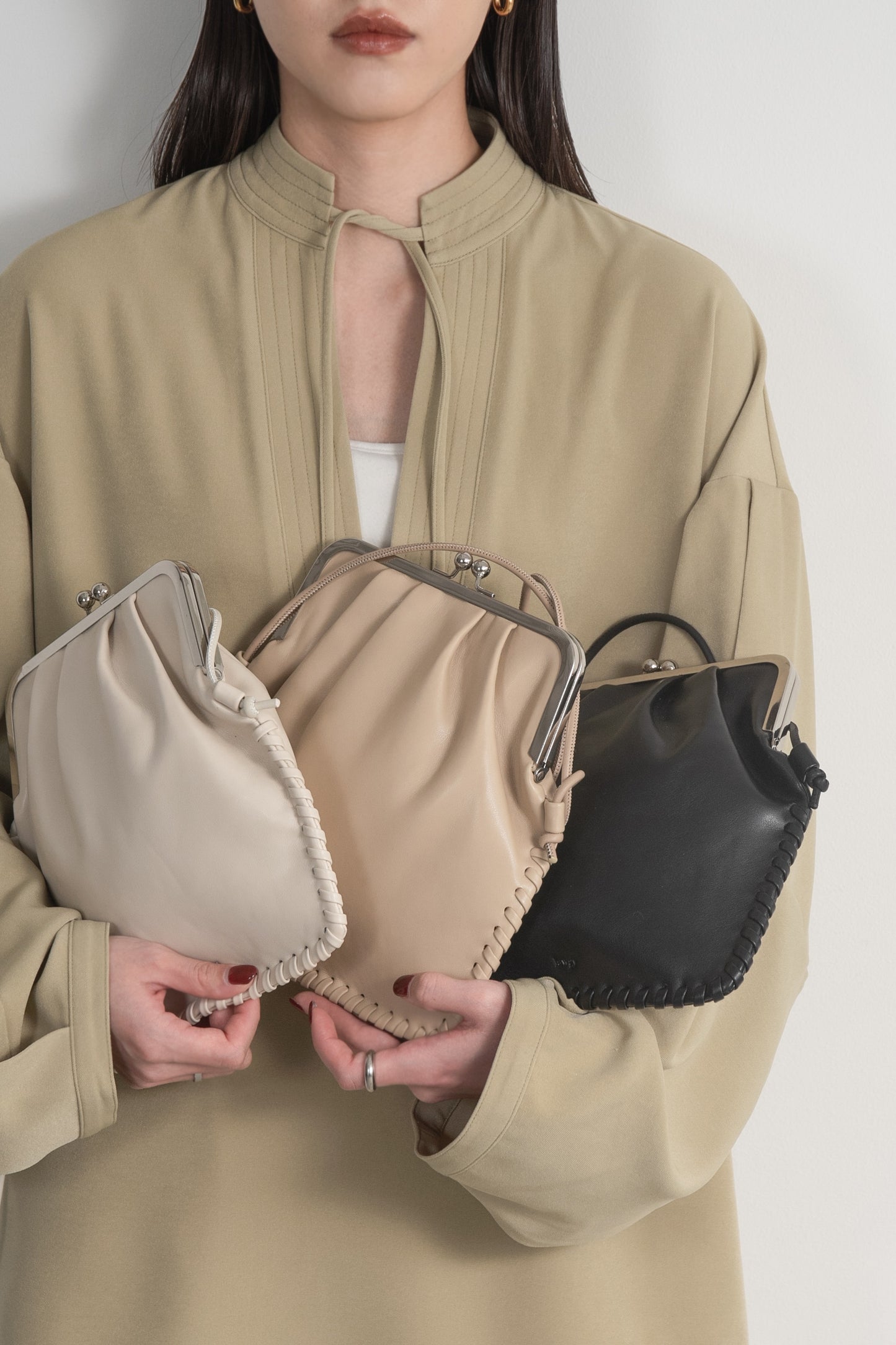 clasp wrap shoulder bag
