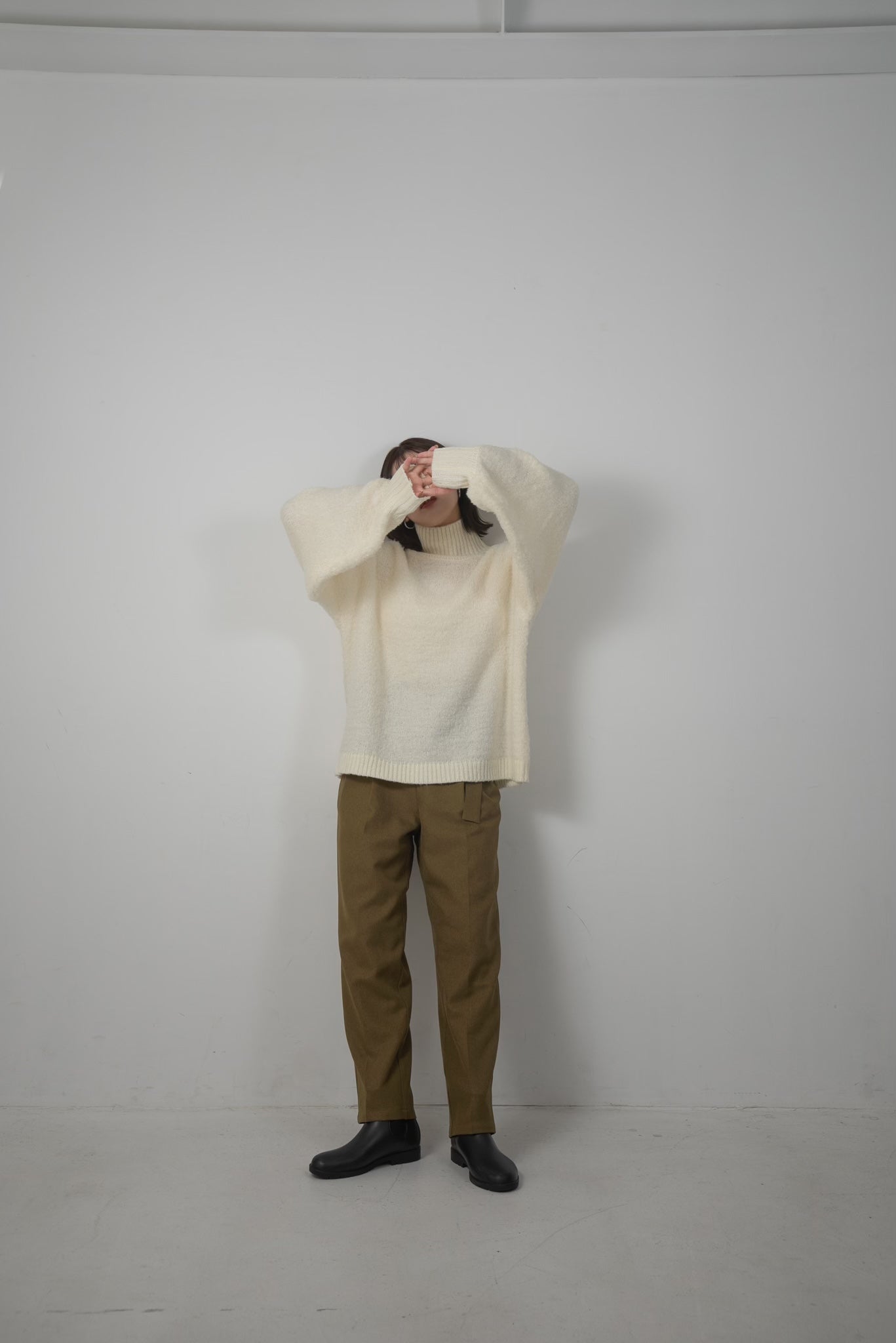 boucle lantern sleeve pullover