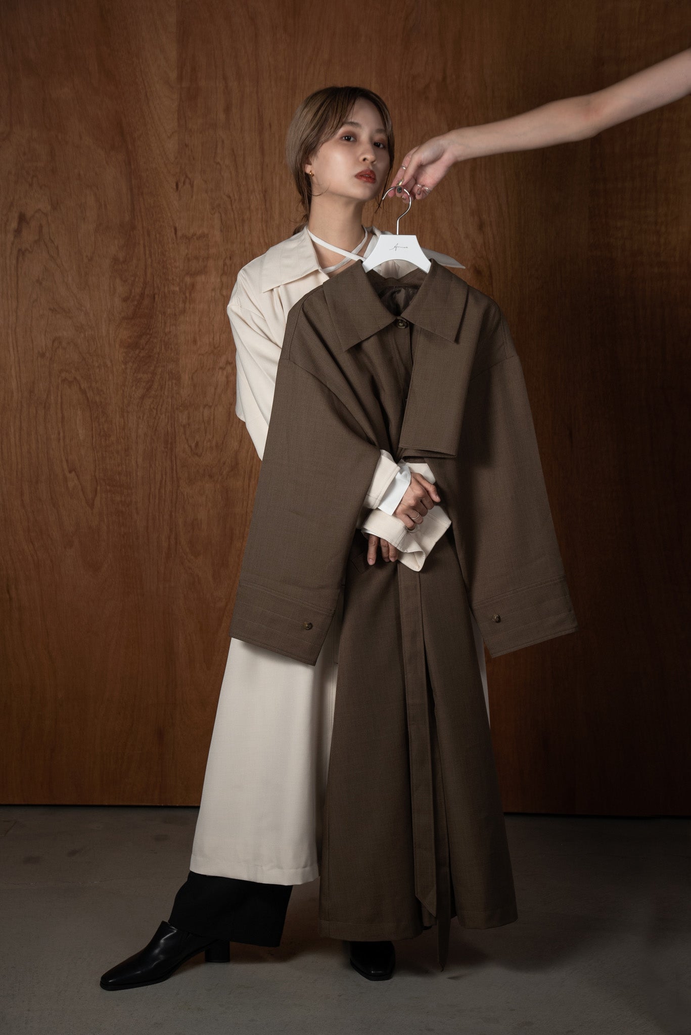 back flare light trench coat