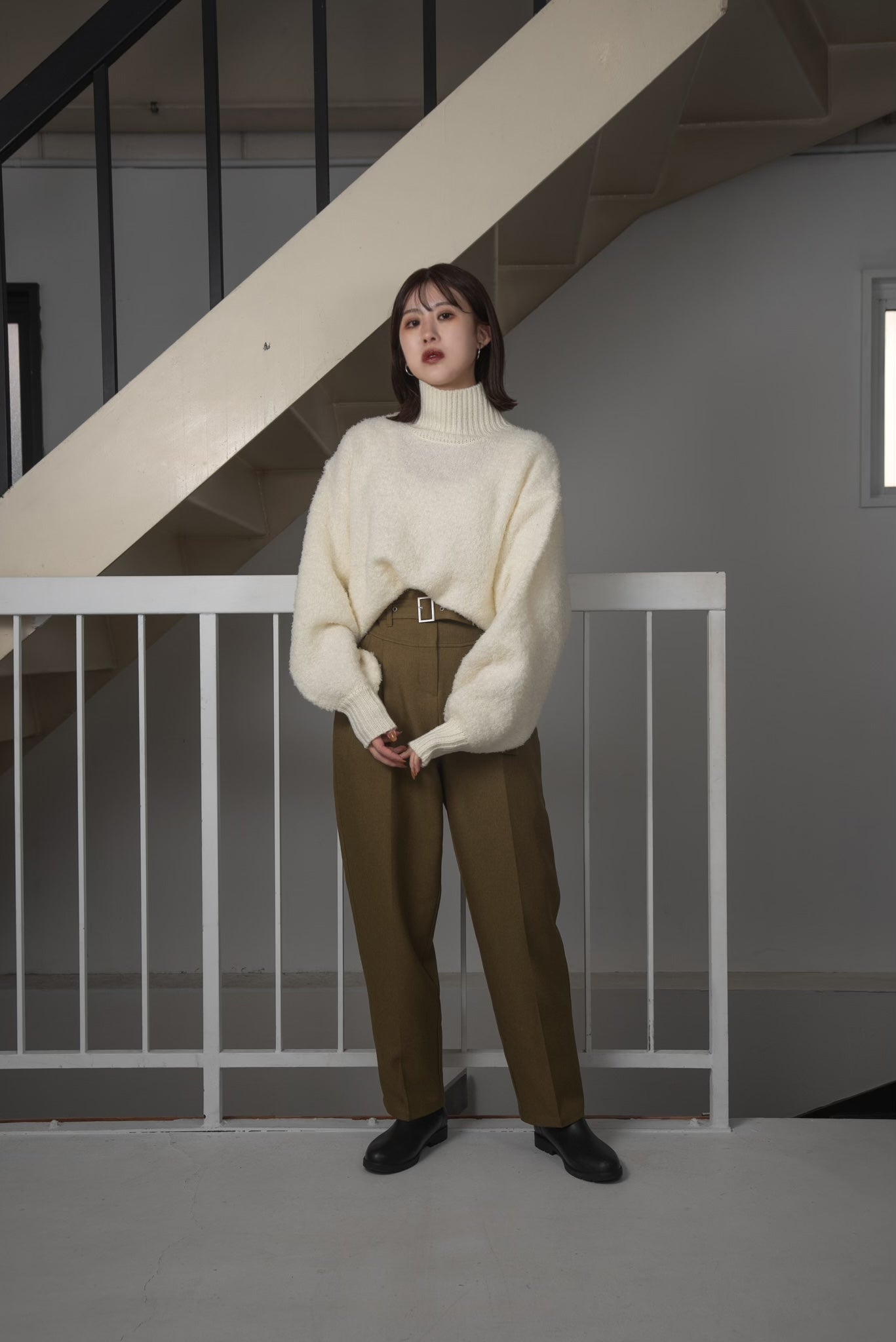 boucle lantern sleeve pullover