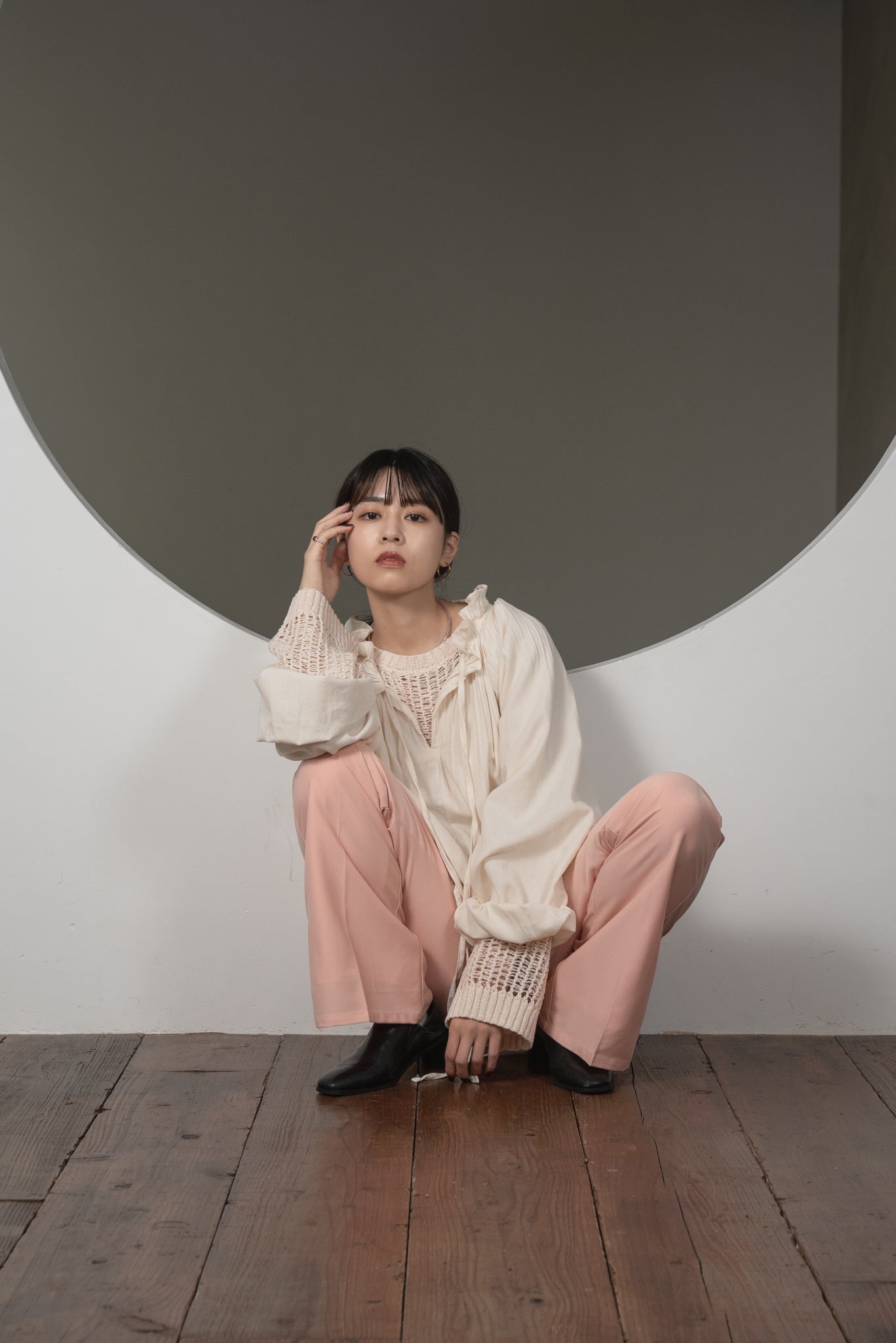 pale tone mesh pullover
