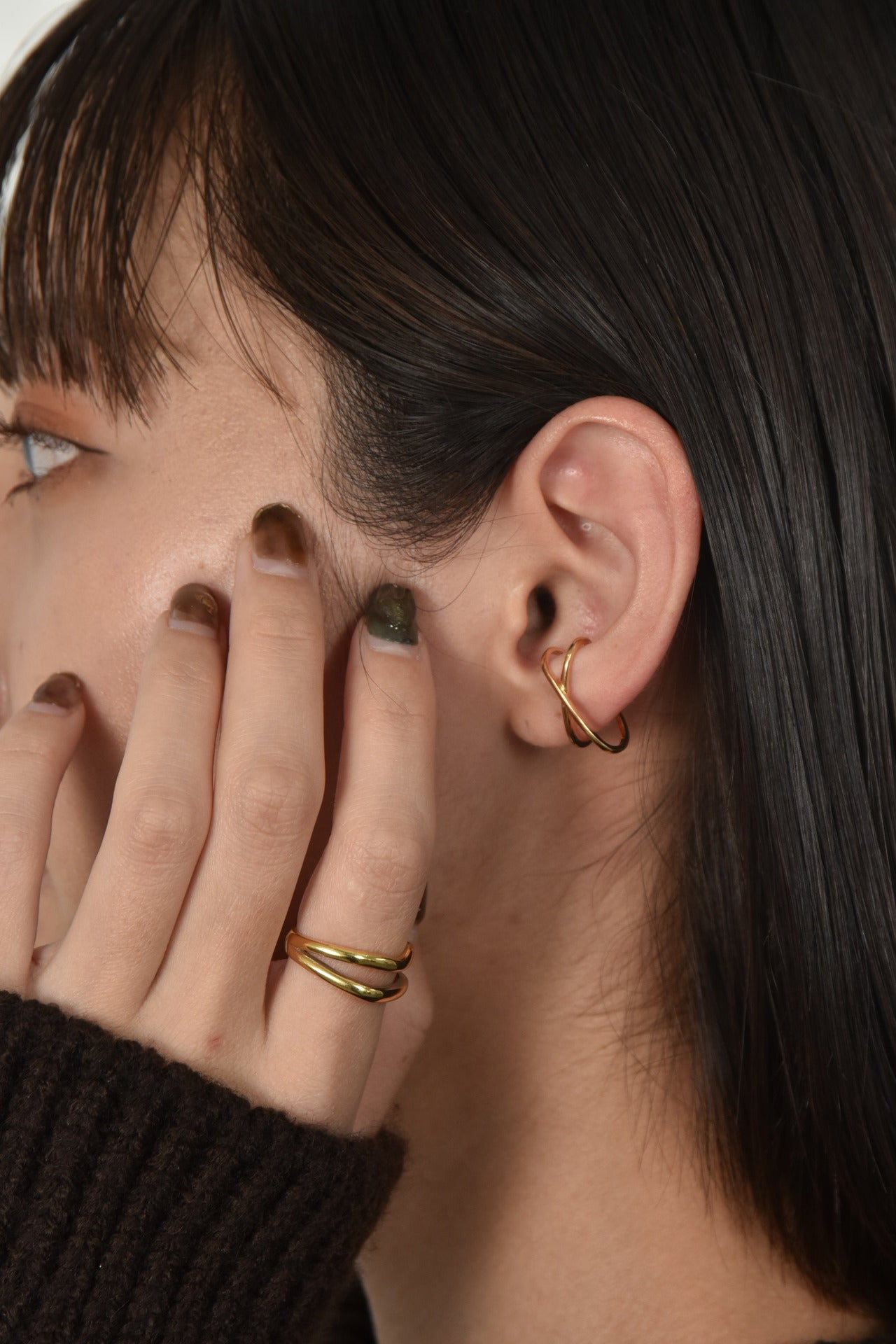 cross line ear cuff
