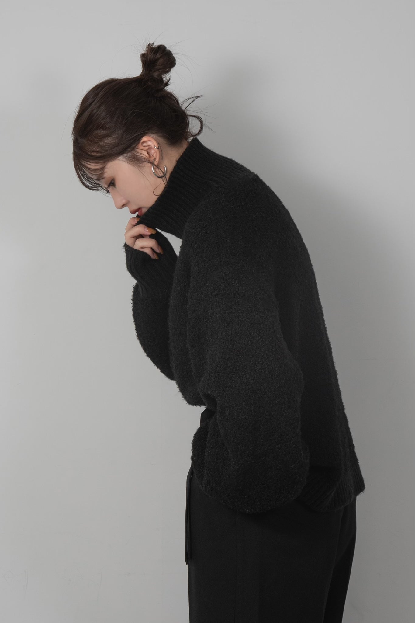 boucle lantern sleeve pullover