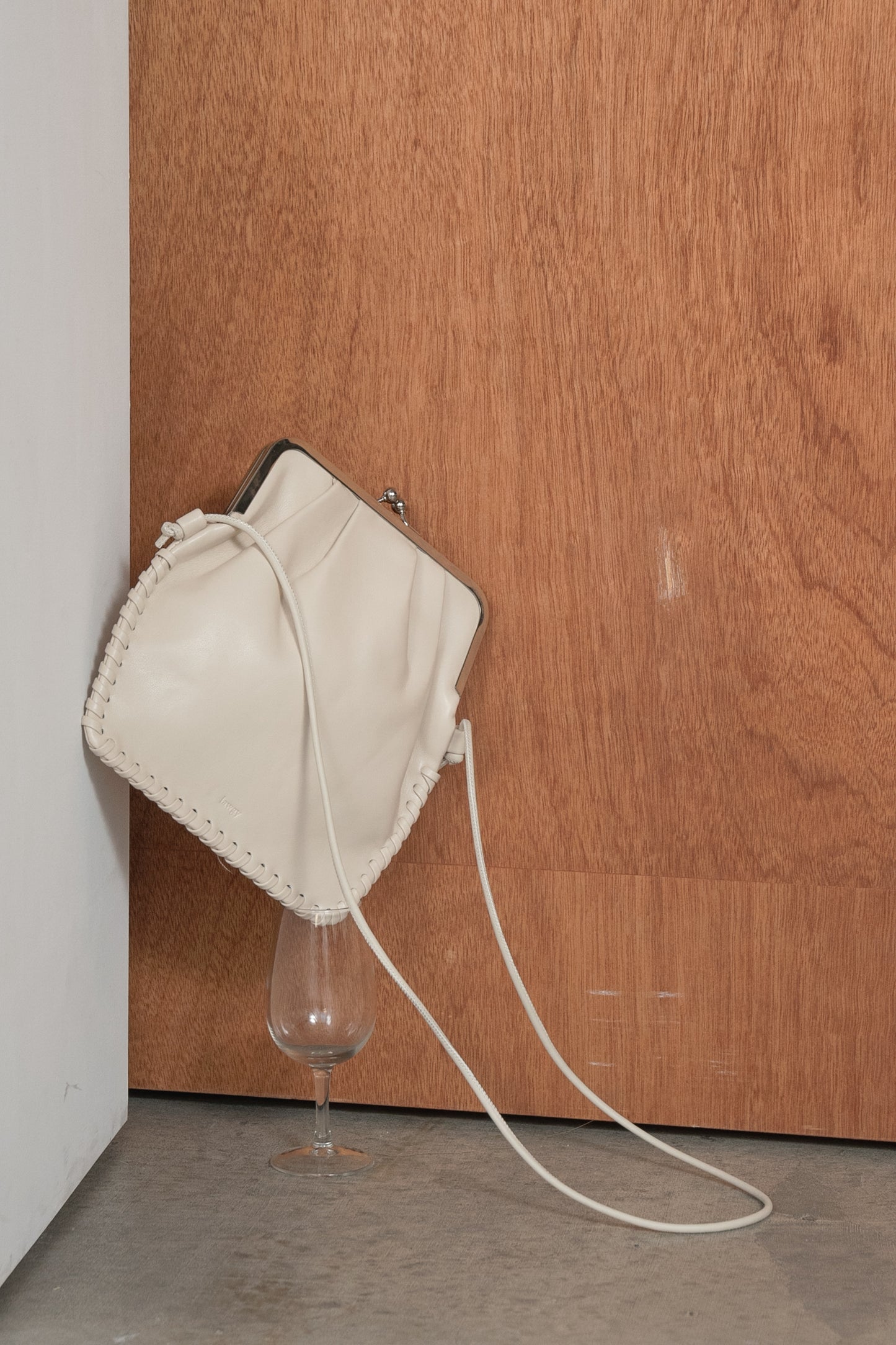 clasp wrap shoulder bag