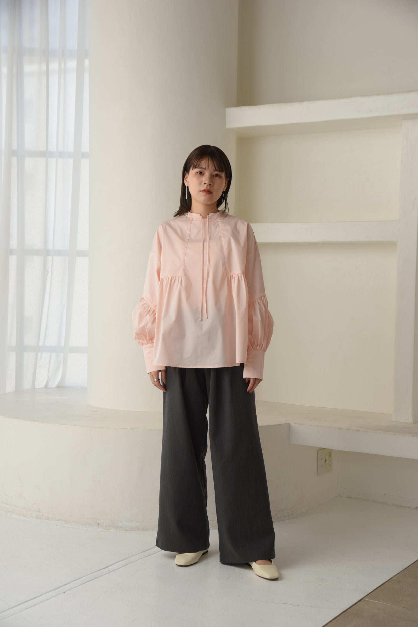 stand neck line design blouse【eim plus+限定アイテム】