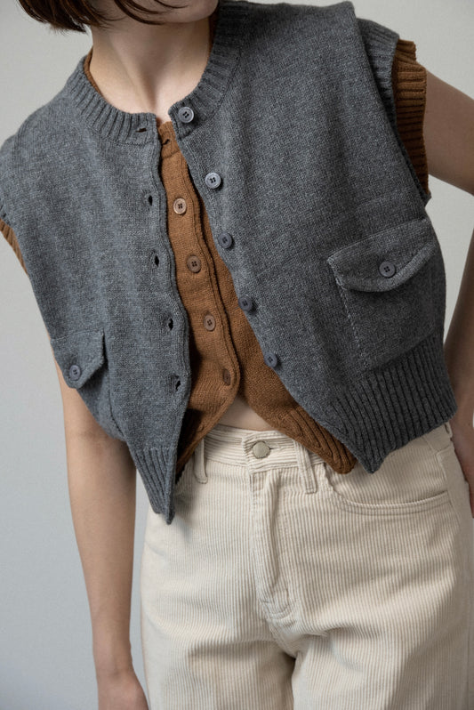 flap pocket effortless knit vest