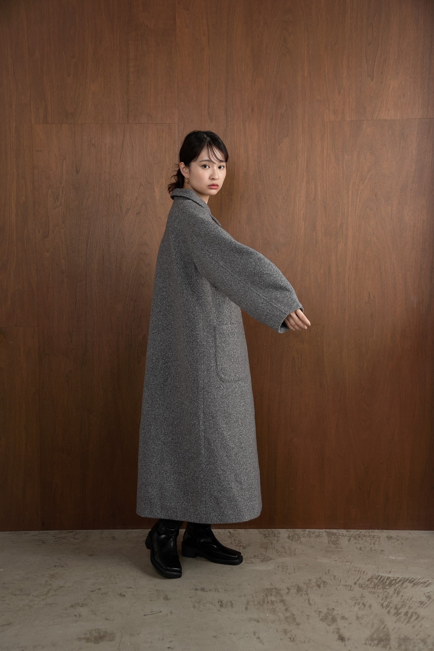 bal collar round sleeve coat