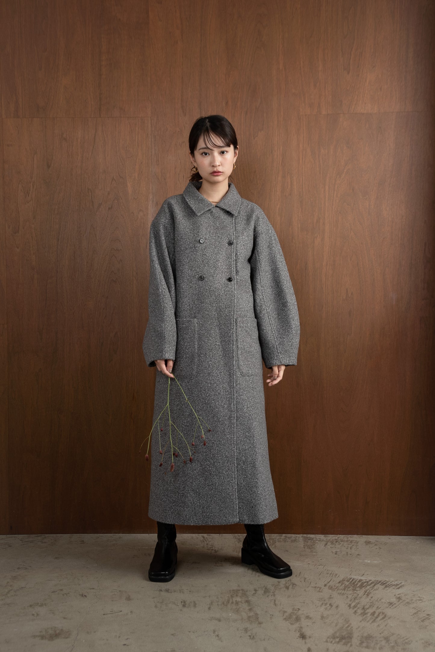 bal collar round sleeve coat