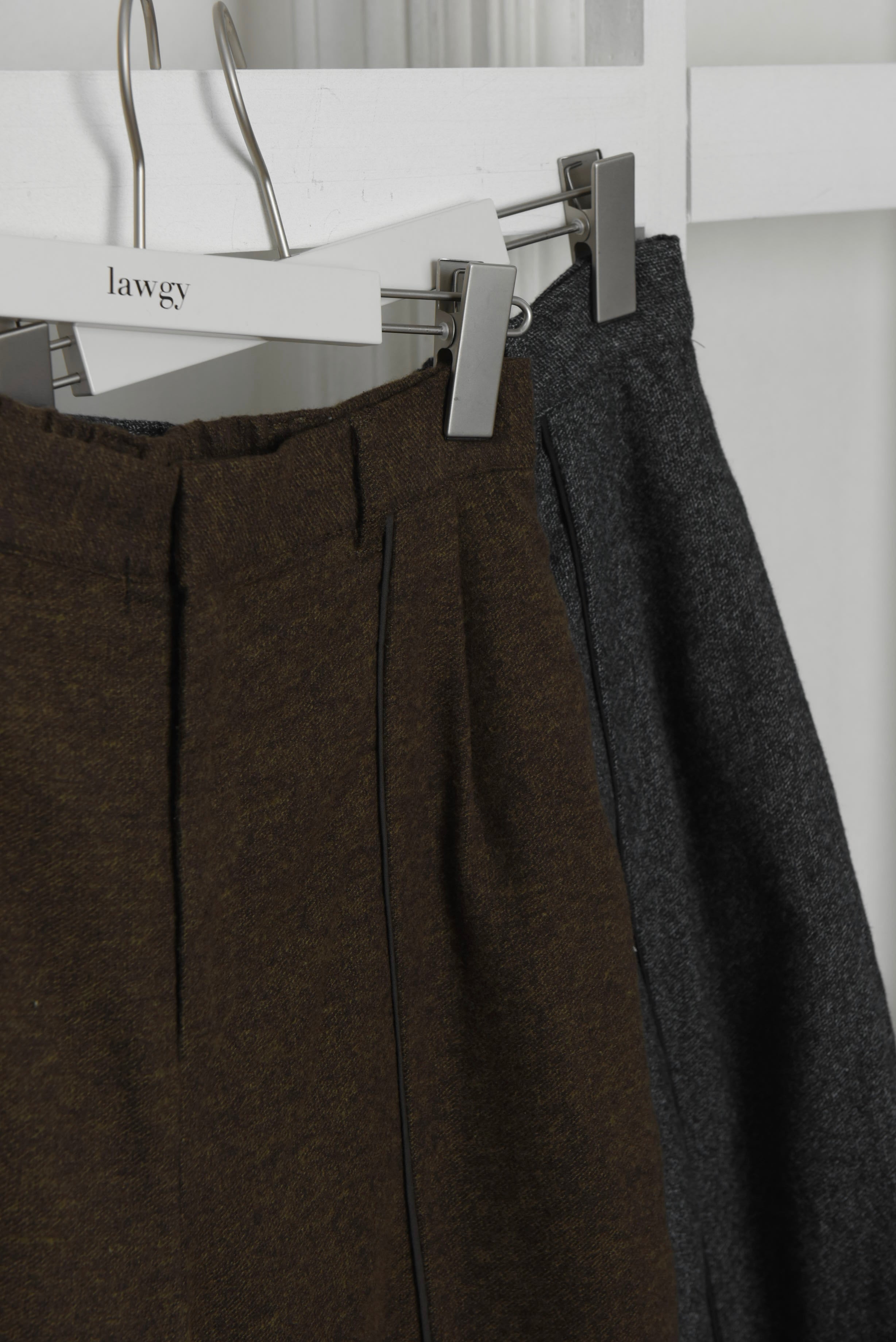 wool like mix curve pants – eim online（エイム オンライン）