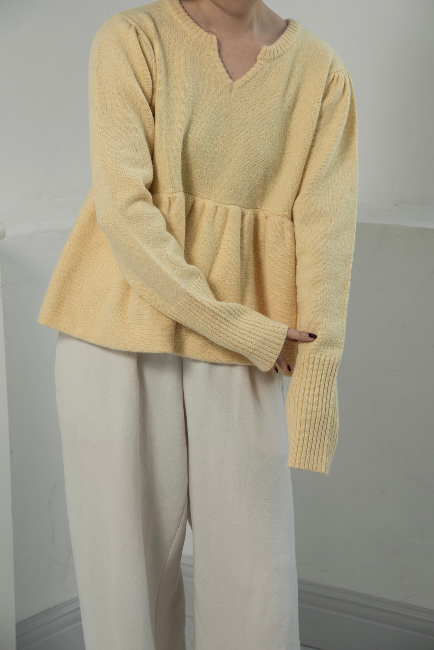 2way balloon flare key neck knit