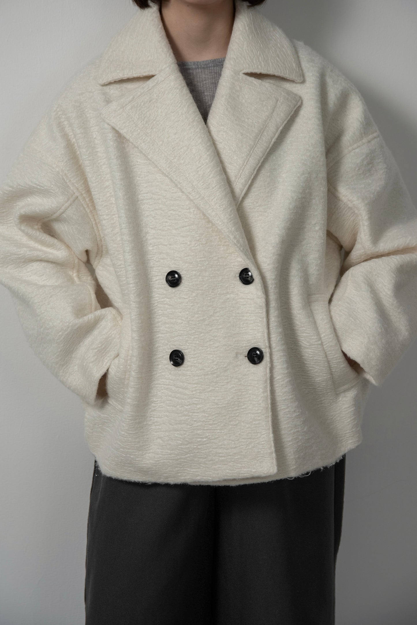 point collar double button cocoon midi coat