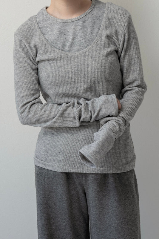 crew neck like layered pattern tops