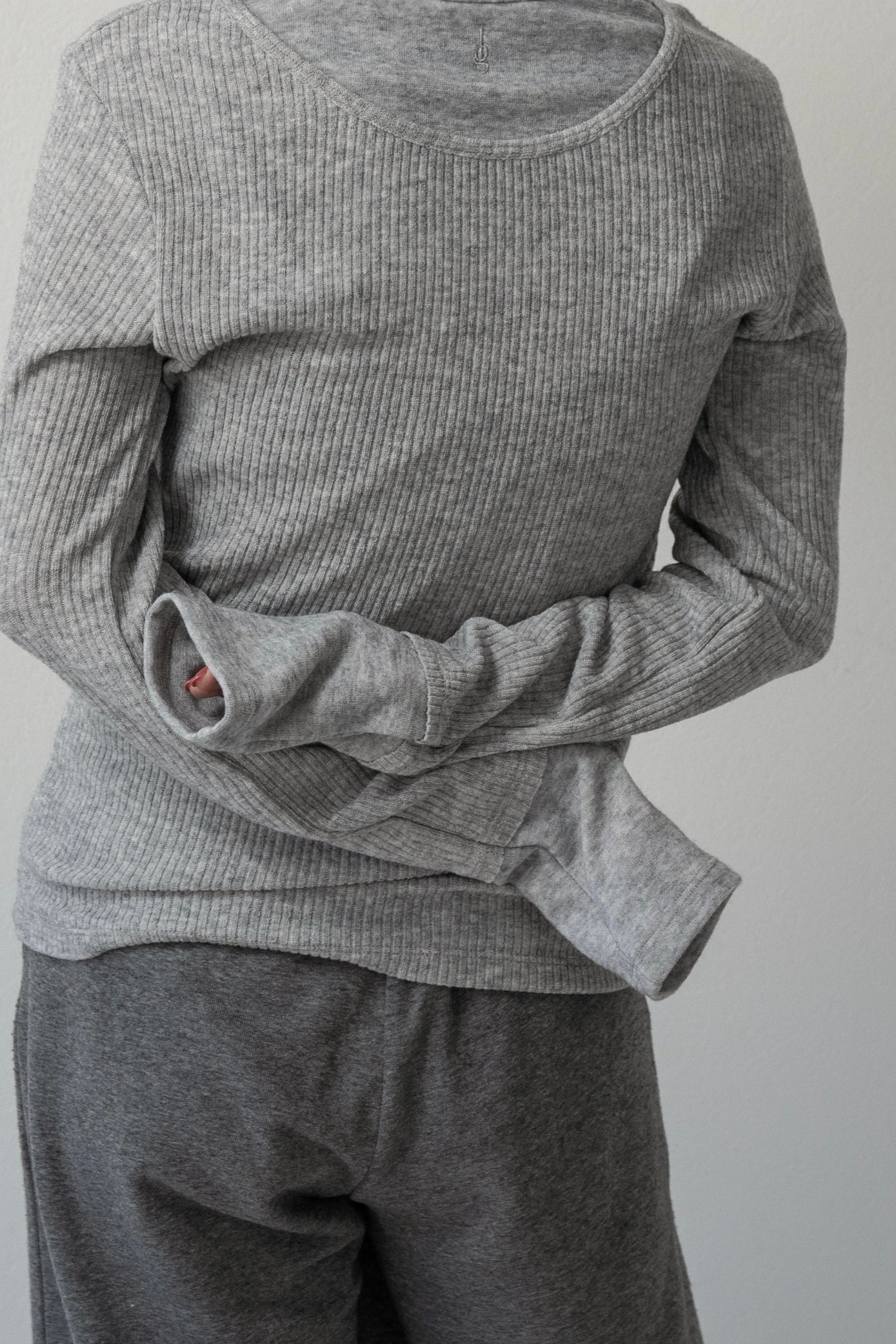 crew neck like layered pattern tops