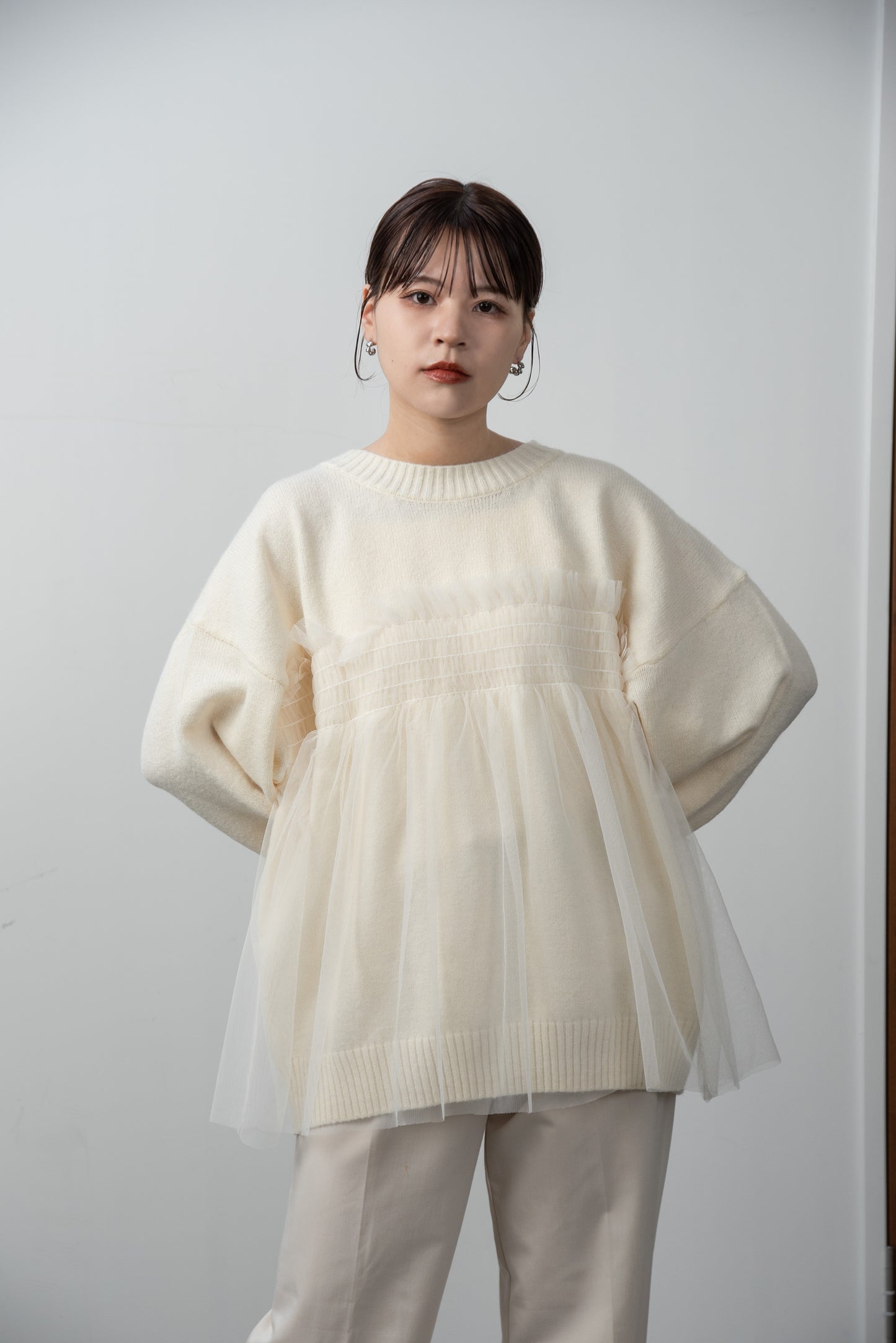 tulle docking flare knit