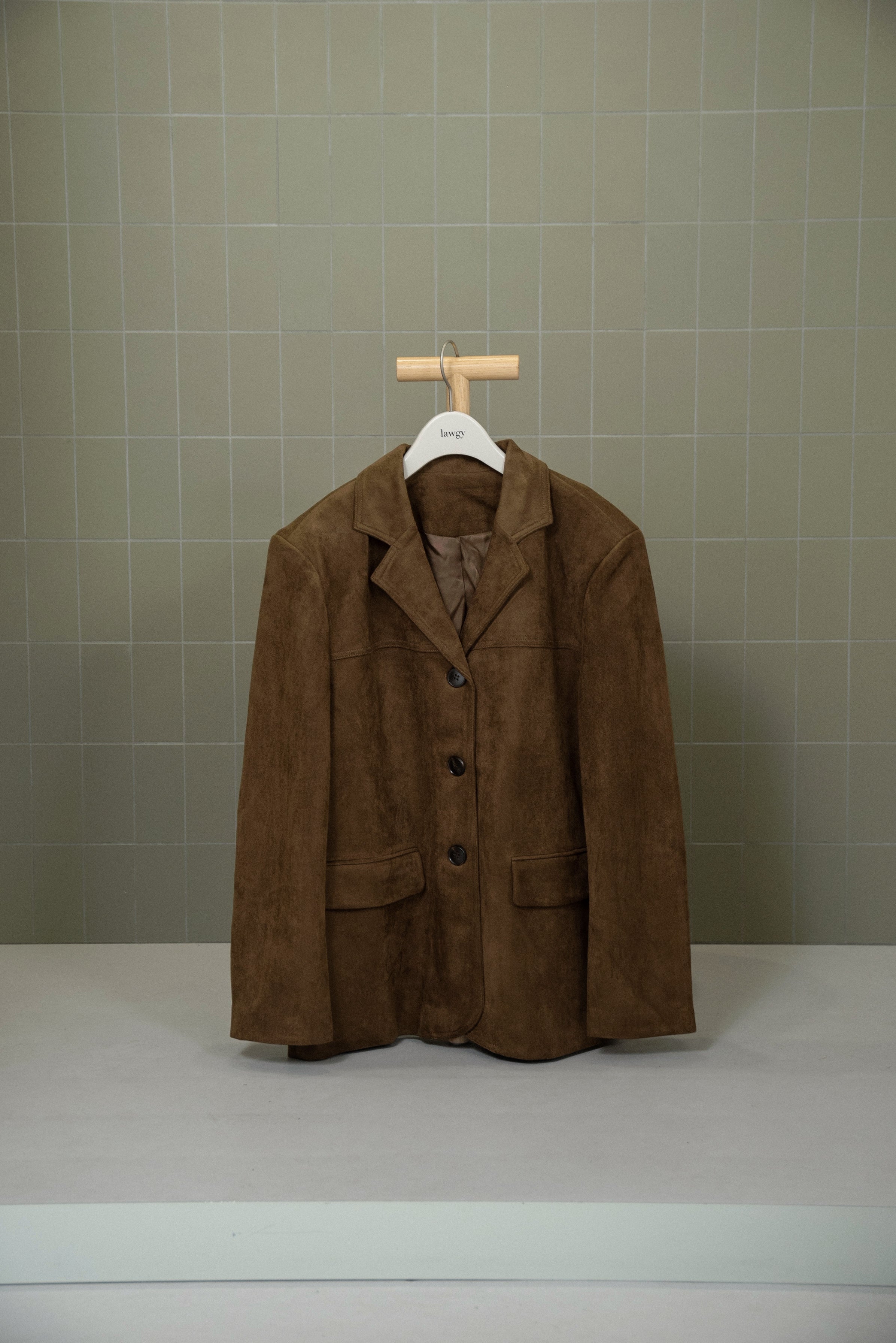 ラインスイッチングブラッシュドテーラードジャケット　lawgy line switching brushed tailored jacket – eim online（エイム
