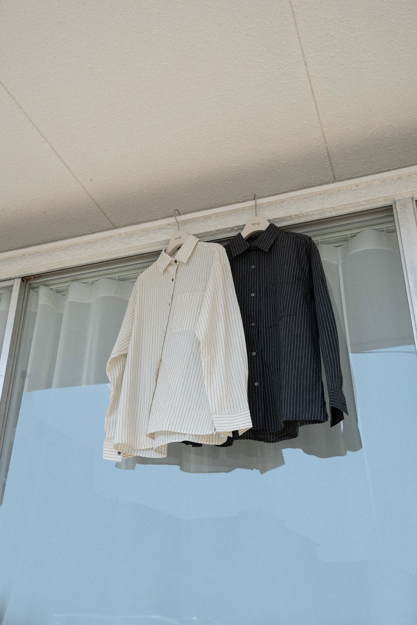 thin stripe soft shirt